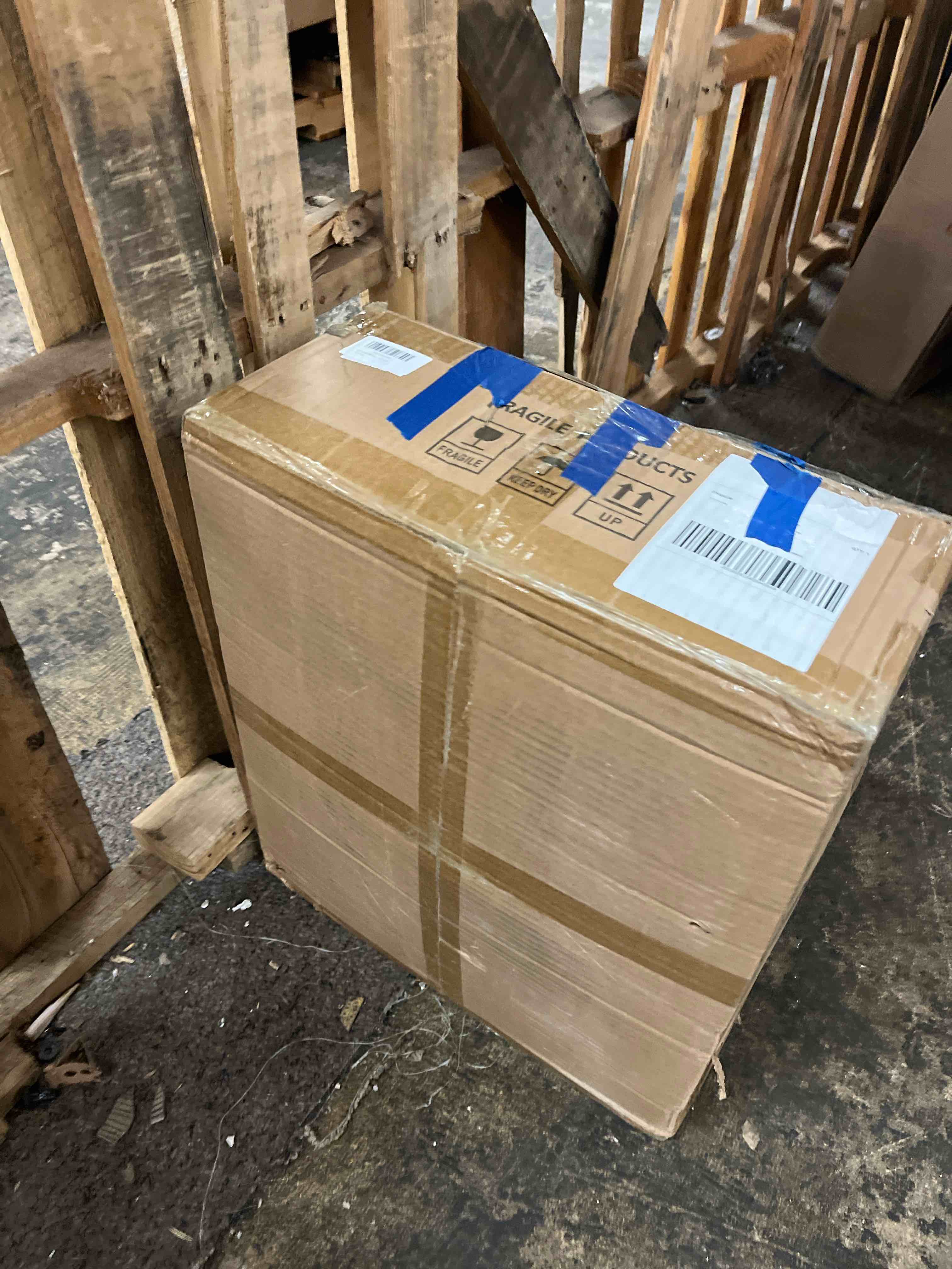 https://s3.amazonaws.com/lotting-images-prod/phillipi/TEA1797401_1759351639907.jpeg