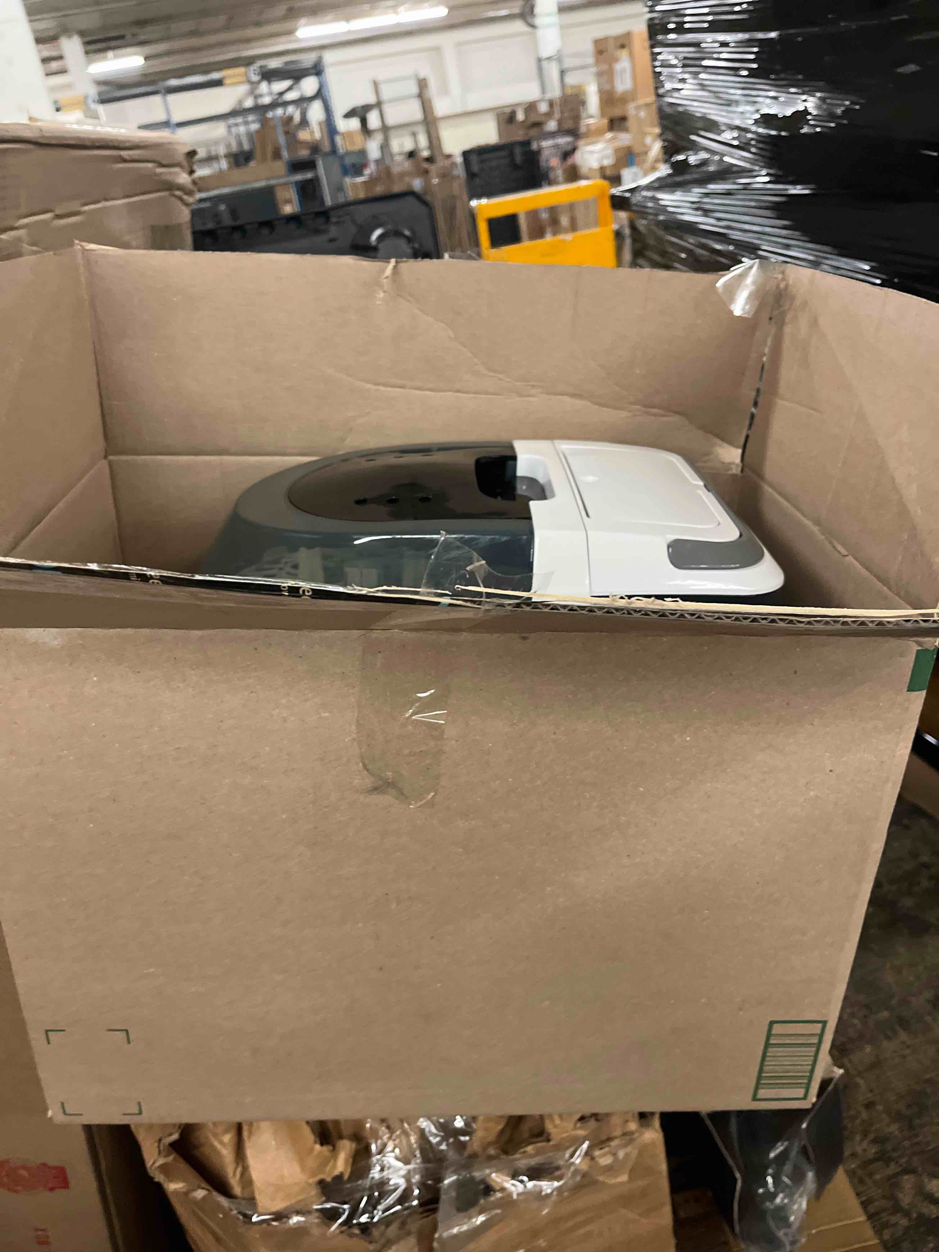 https://s3.amazonaws.com/lotting-images-prod/phillipi/TEA1797405_1759352179199.jpeg