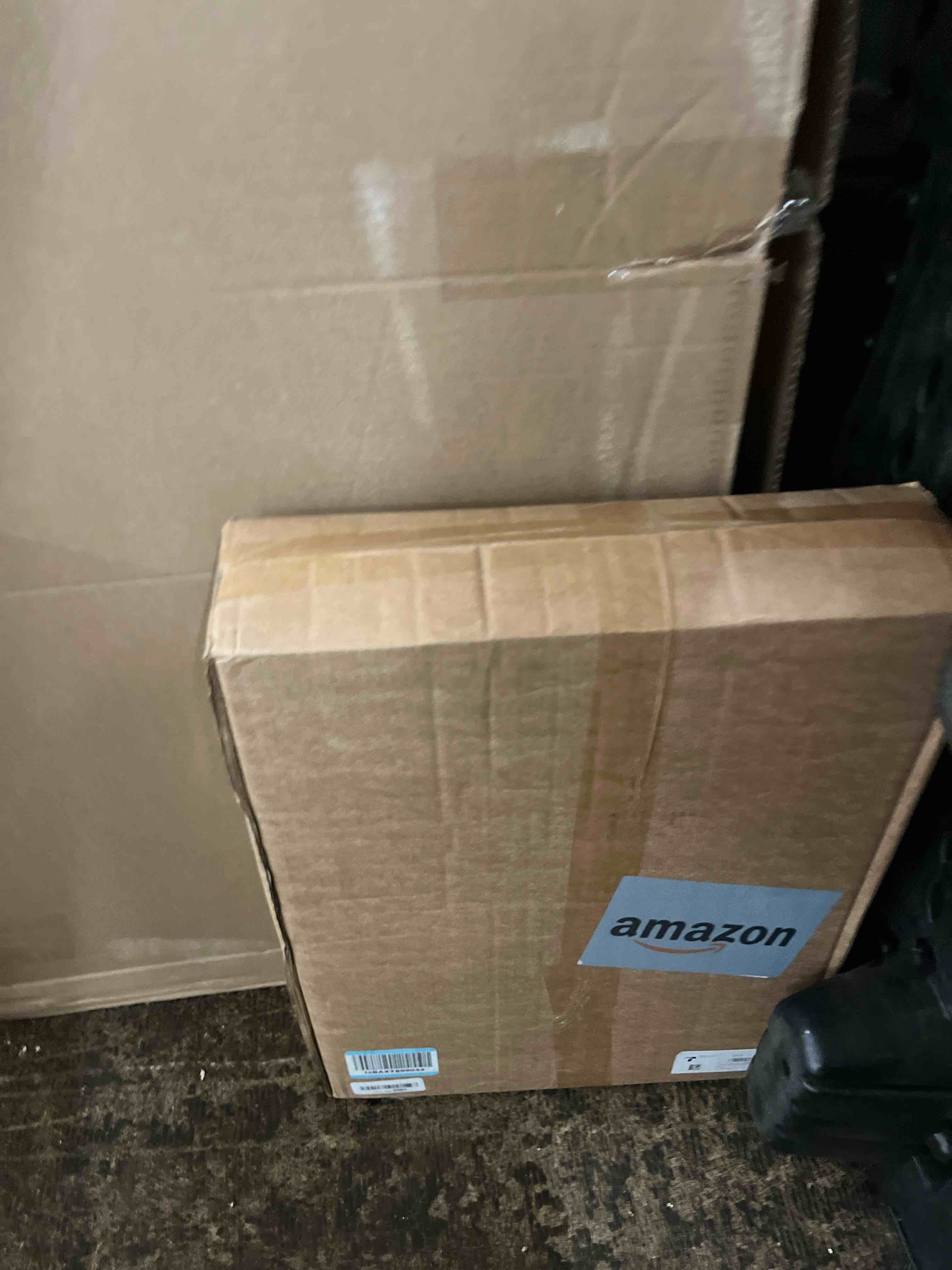 https://s3.amazonaws.com/lotting-images-prod/phillipi/TEA1797406_1759353255332.jpeg