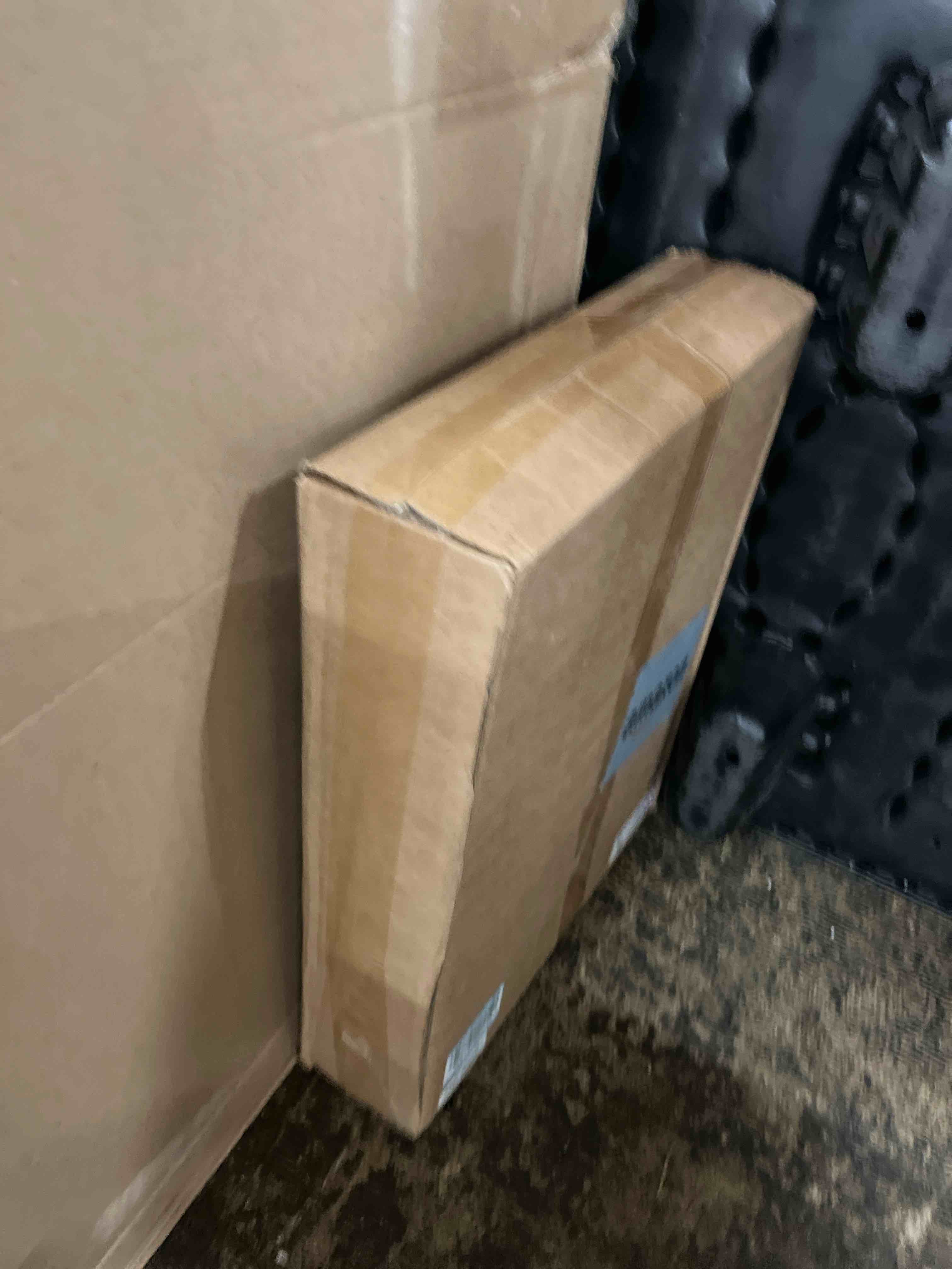 https://s3.amazonaws.com/lotting-images-prod/phillipi/TEA1797406_1759353256975.jpeg
