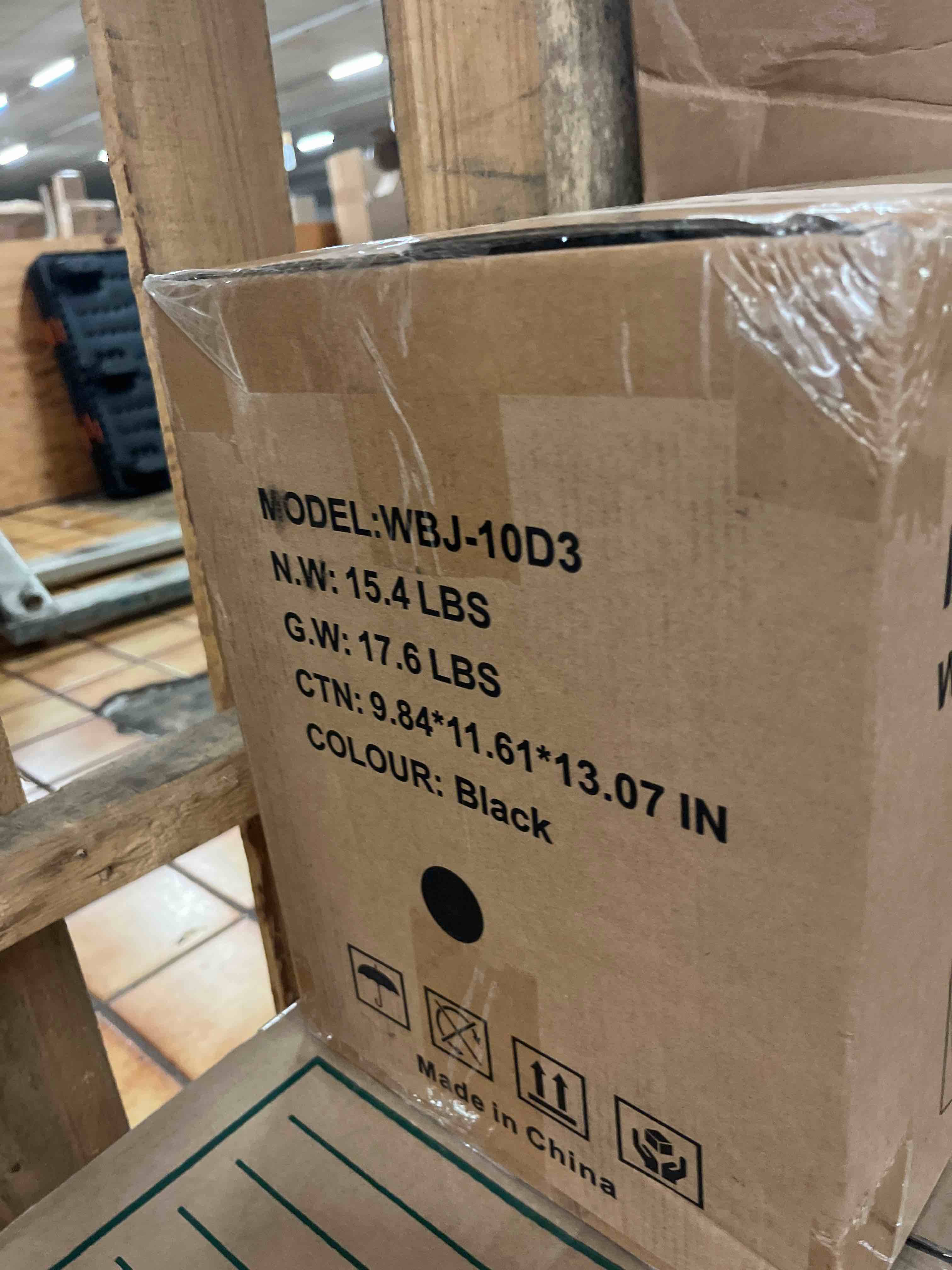 https://s3.amazonaws.com/lotting-images-prod/phillipi/TEA1797420_1759360752912.jpeg