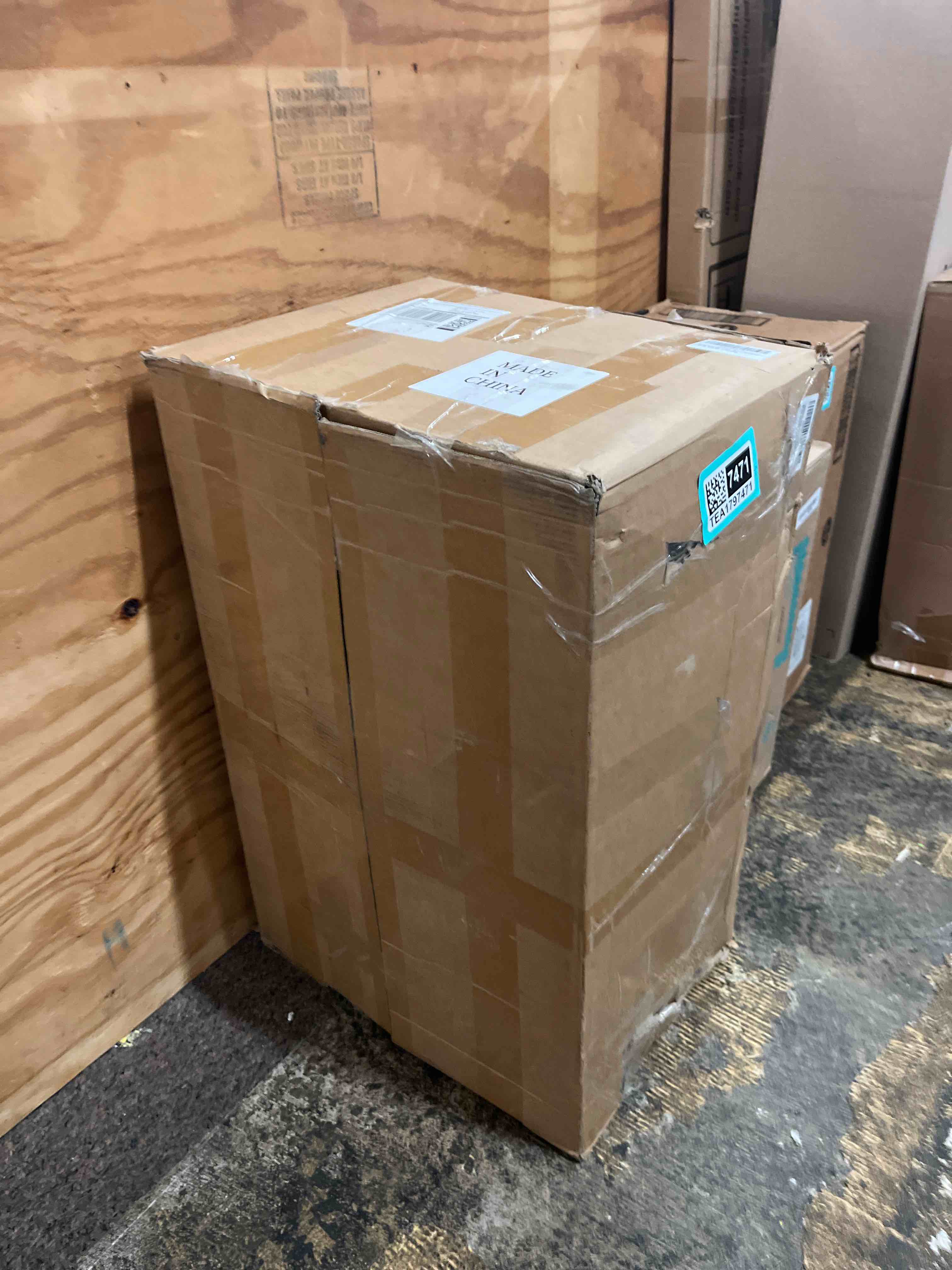 https://s3.amazonaws.com/lotting-images-prod/phillipi/TEA1797471_1759444412633.jpeg