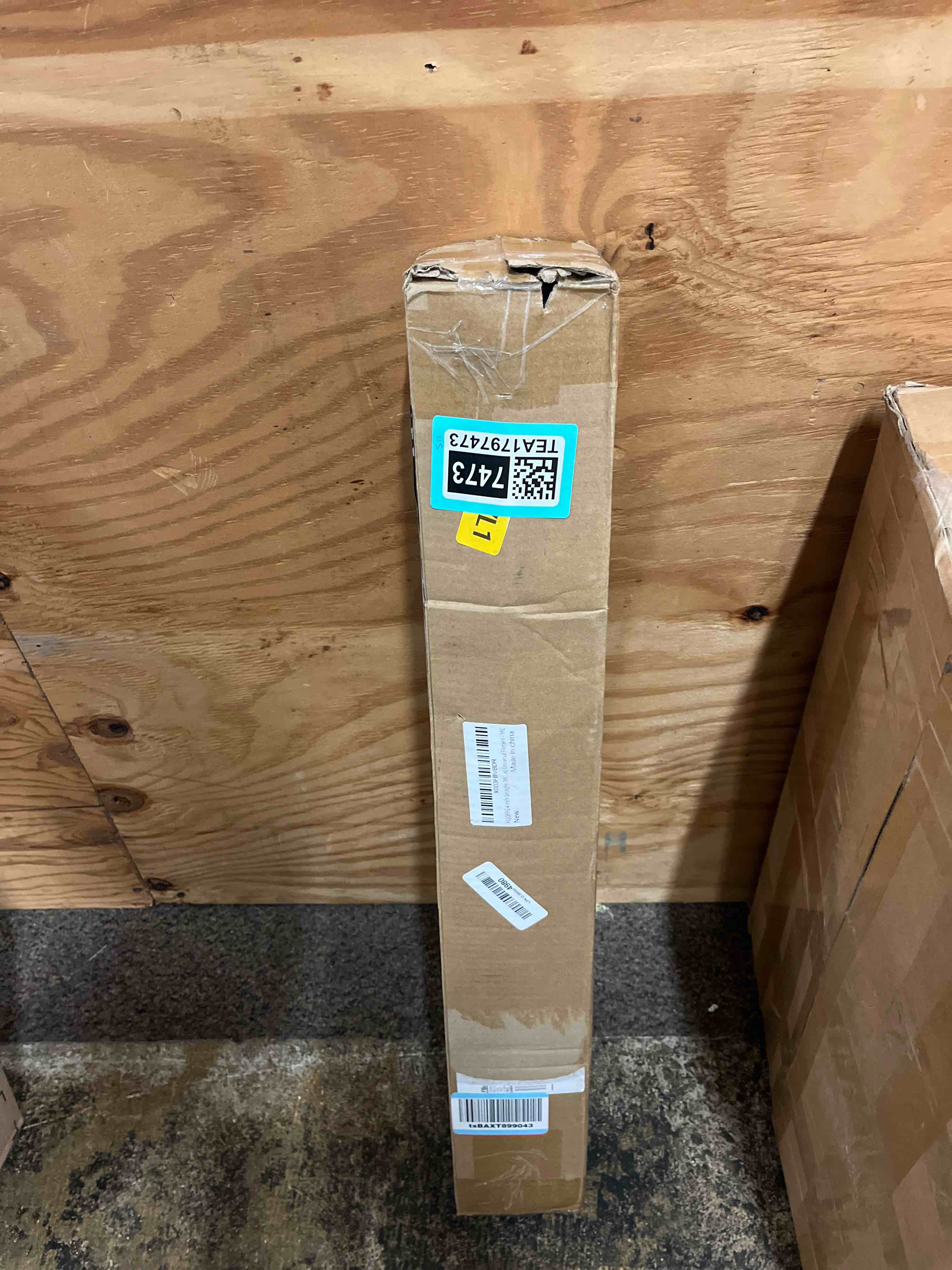 https://s3.amazonaws.com/lotting-images-prod/phillipi/TEA1797473_1759444555993.jpeg