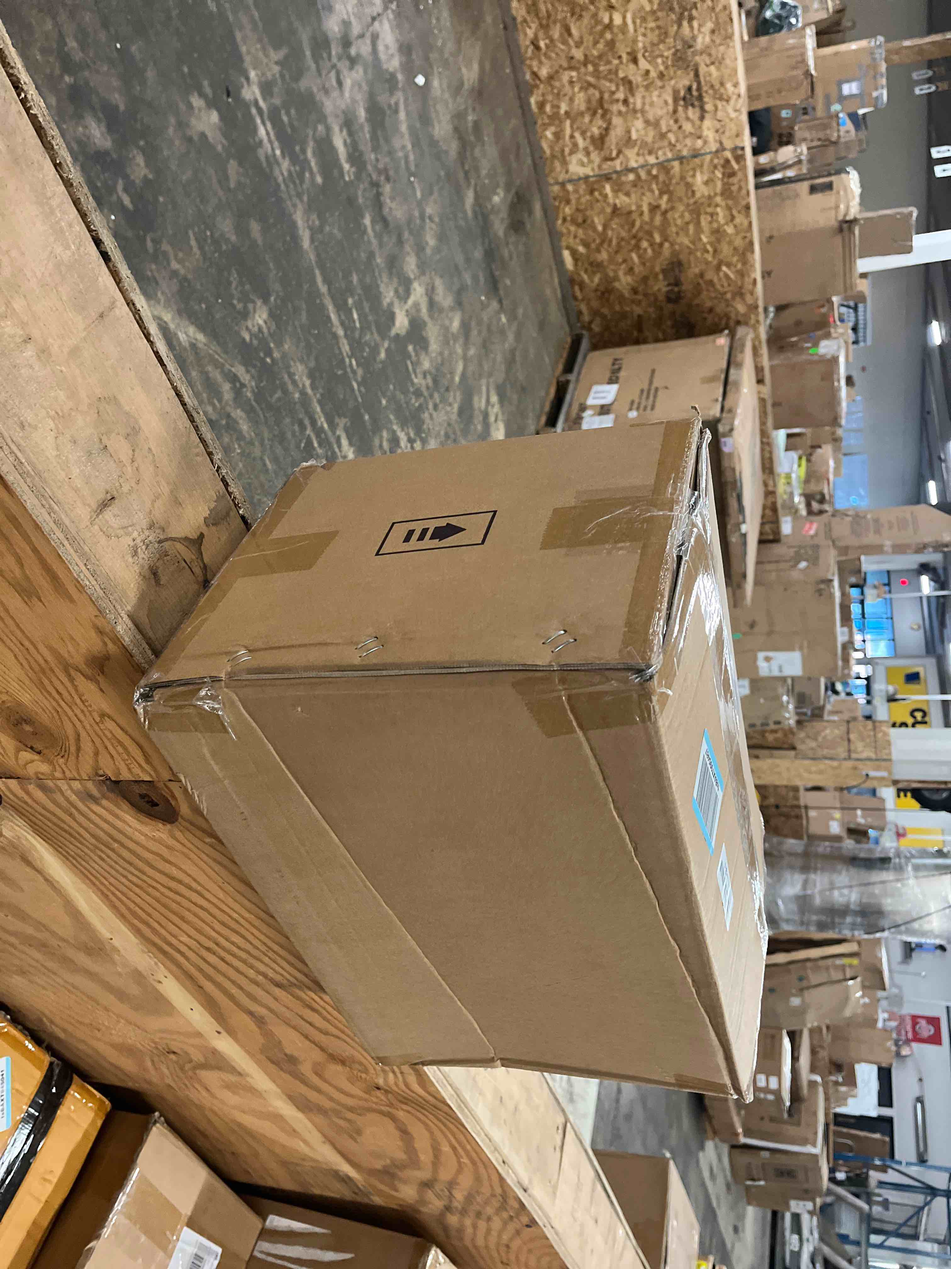 https://s3.amazonaws.com/lotting-images-prod/phillipi/TEA1797482_1759444956150.jpeg