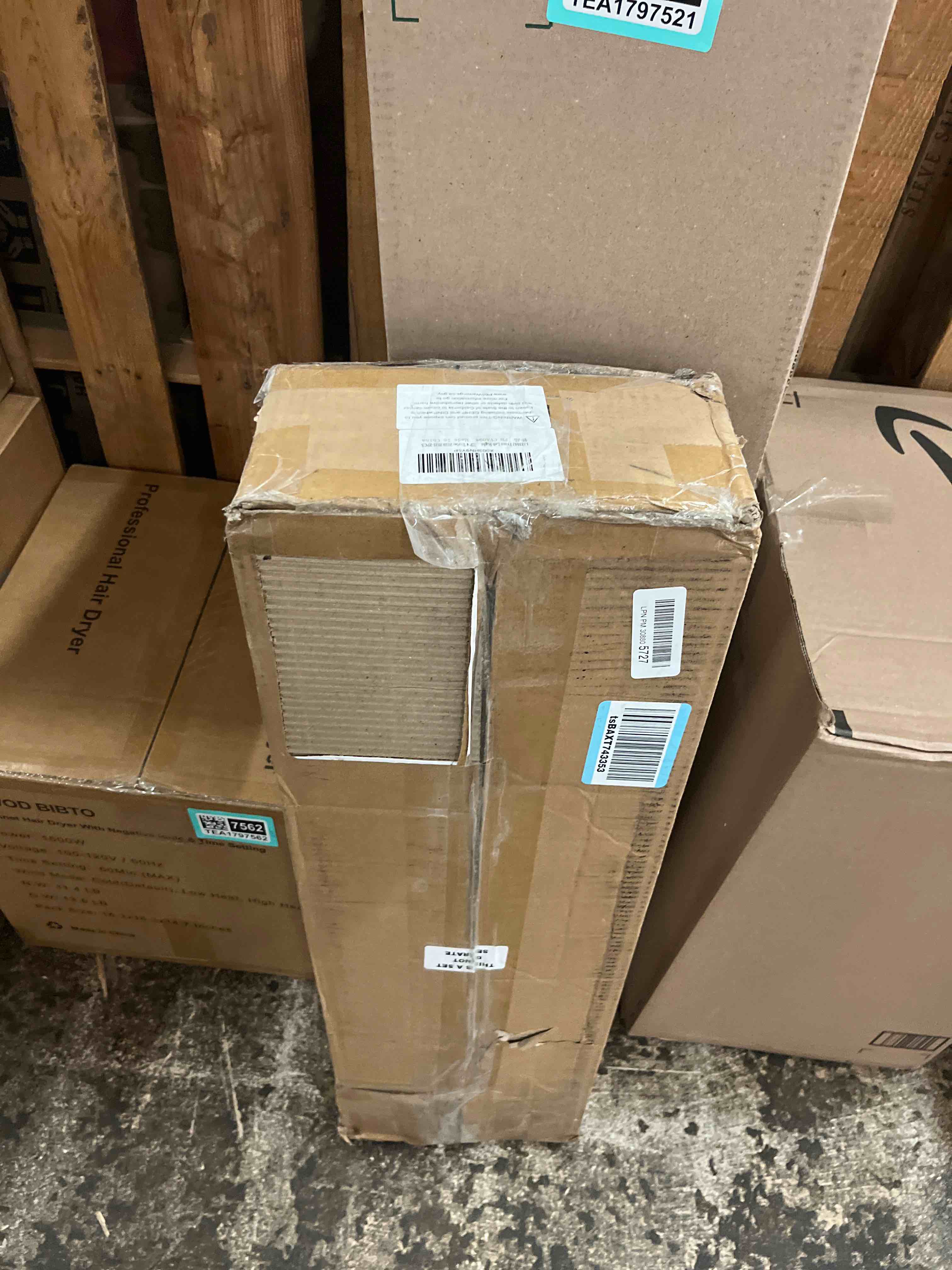 https://s3.amazonaws.com/lotting-images-prod/phillipi/TEA1797519_1759447838004.jpeg