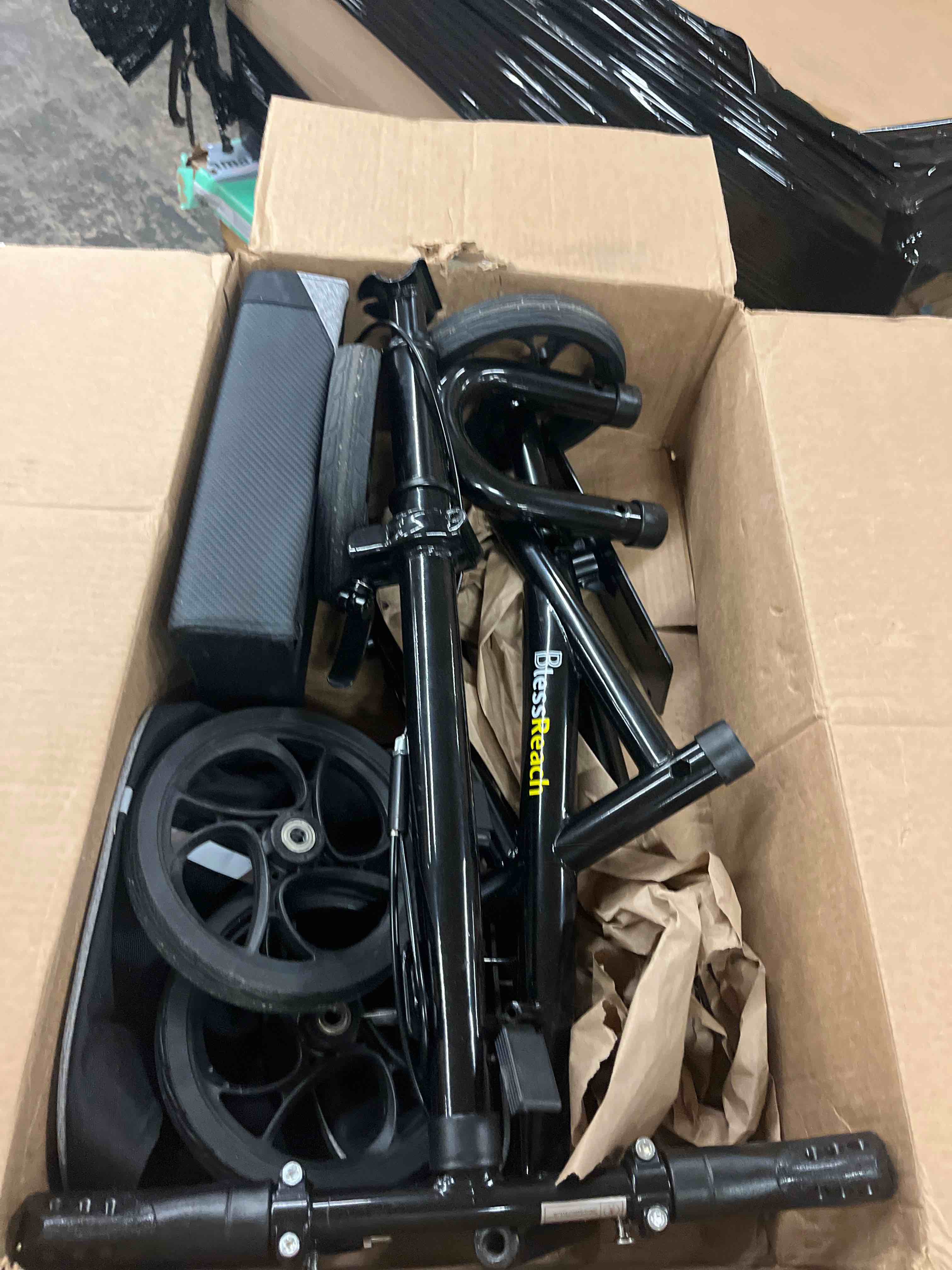 https://s3.amazonaws.com/lotting-images-prod/phillipi/TEA1797544_1759444895503.jpeg