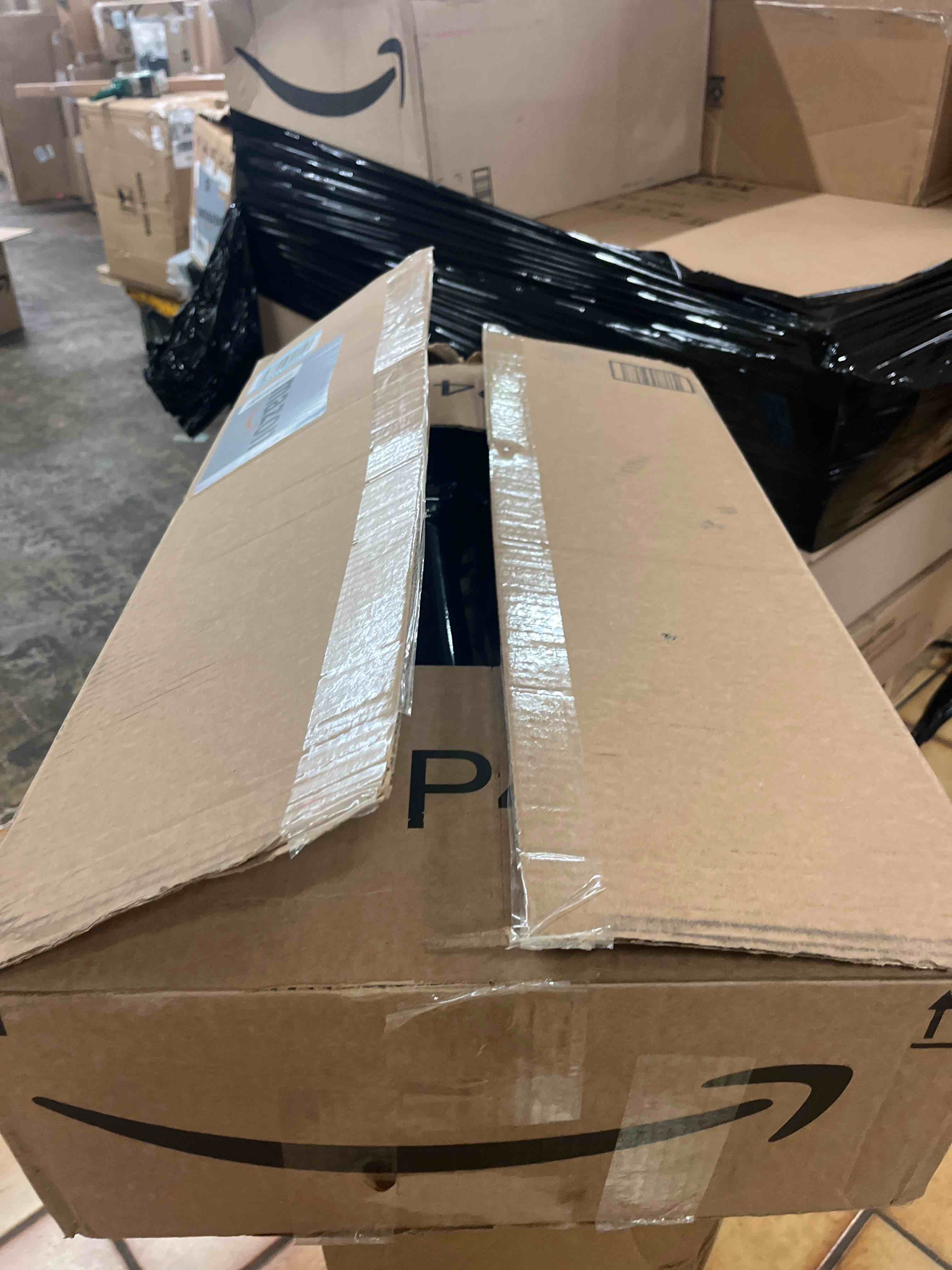 https://s3.amazonaws.com/lotting-images-prod/phillipi/TEA1797544_1759444899310.jpeg
