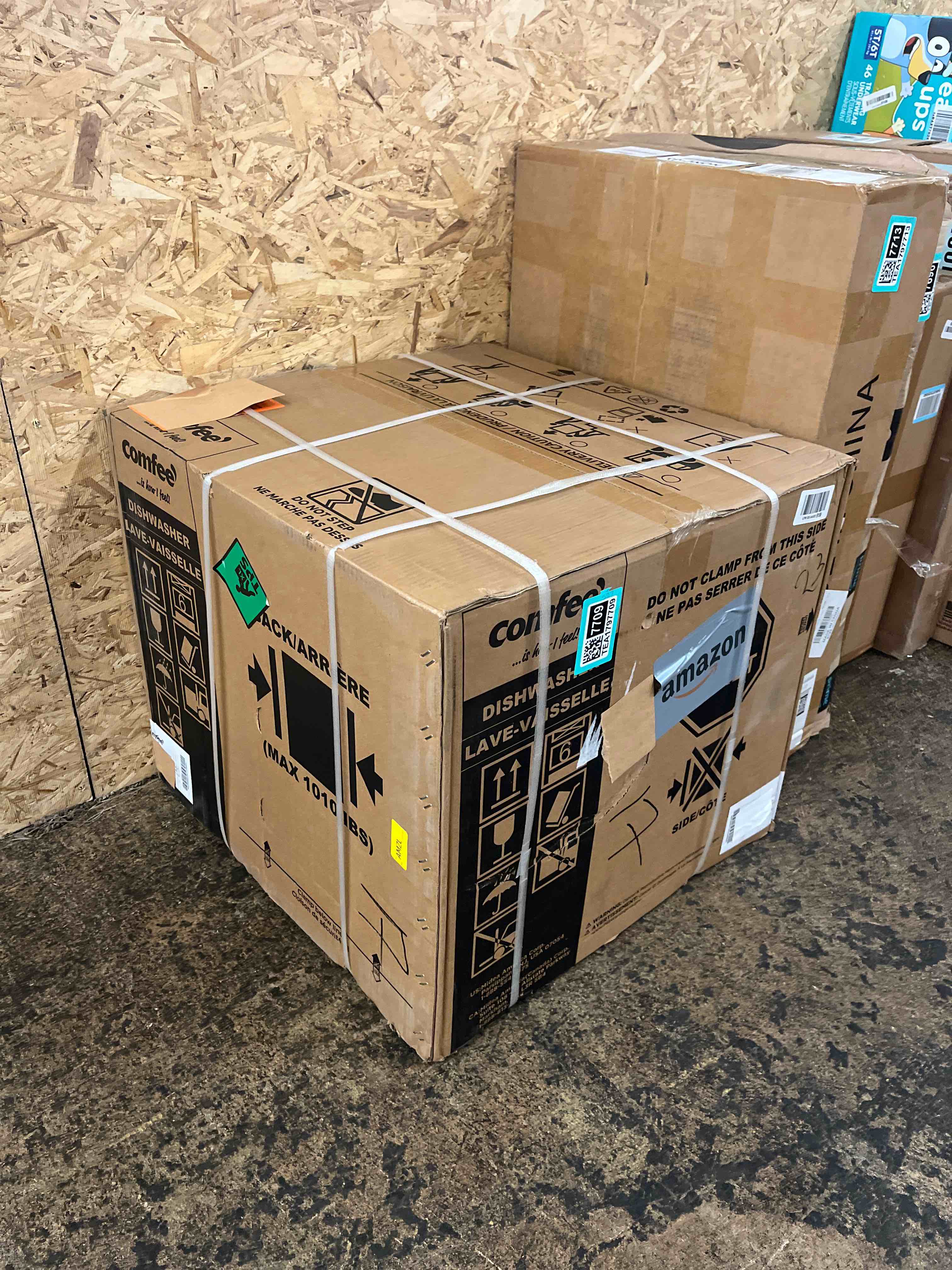 https://s3.amazonaws.com/lotting-images-prod/phillipi/TEA1797709_1759779863770.jpeg