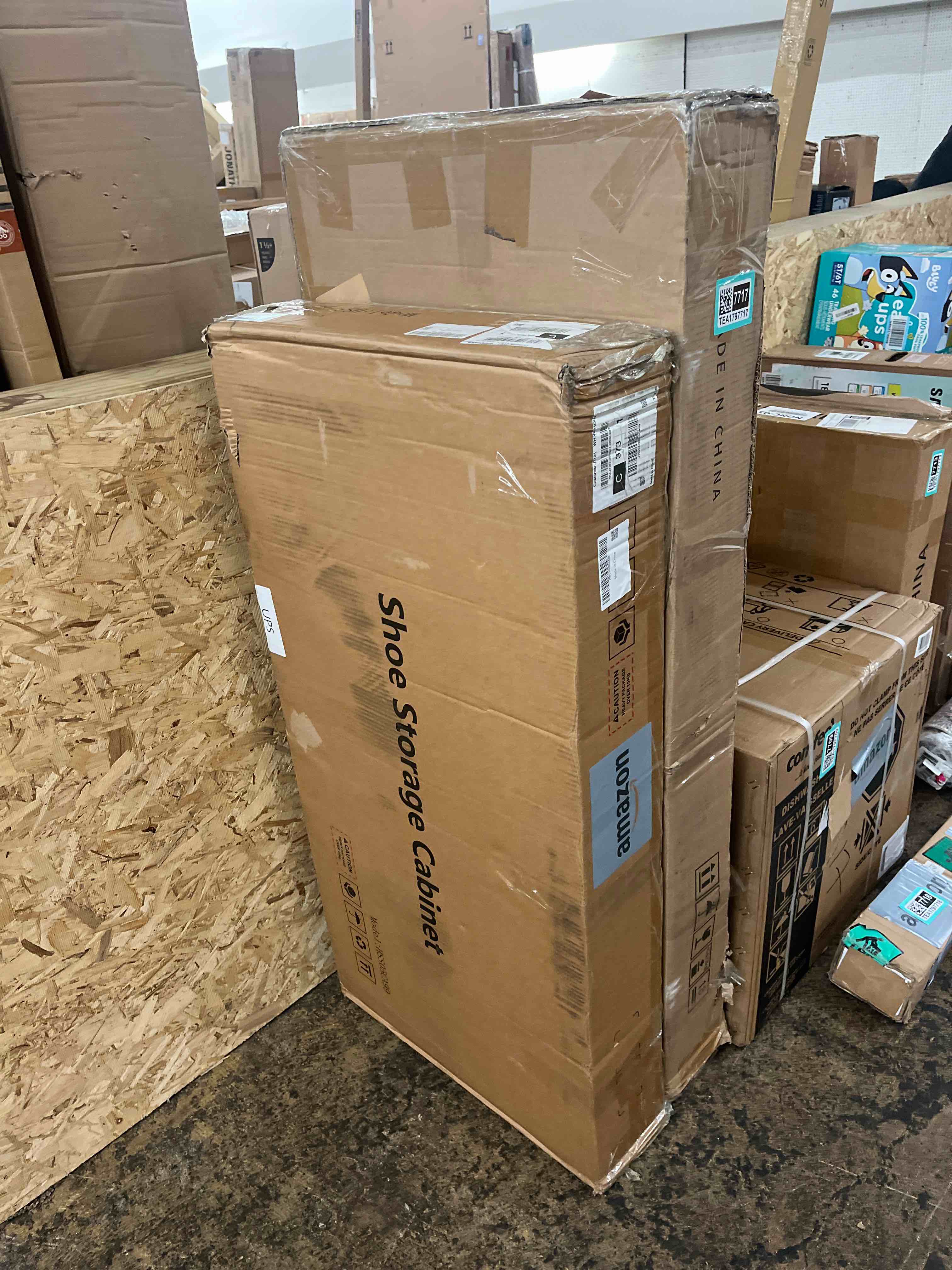 https://s3.amazonaws.com/lotting-images-prod/phillipi/TEA1797711_1759783025470.jpeg
