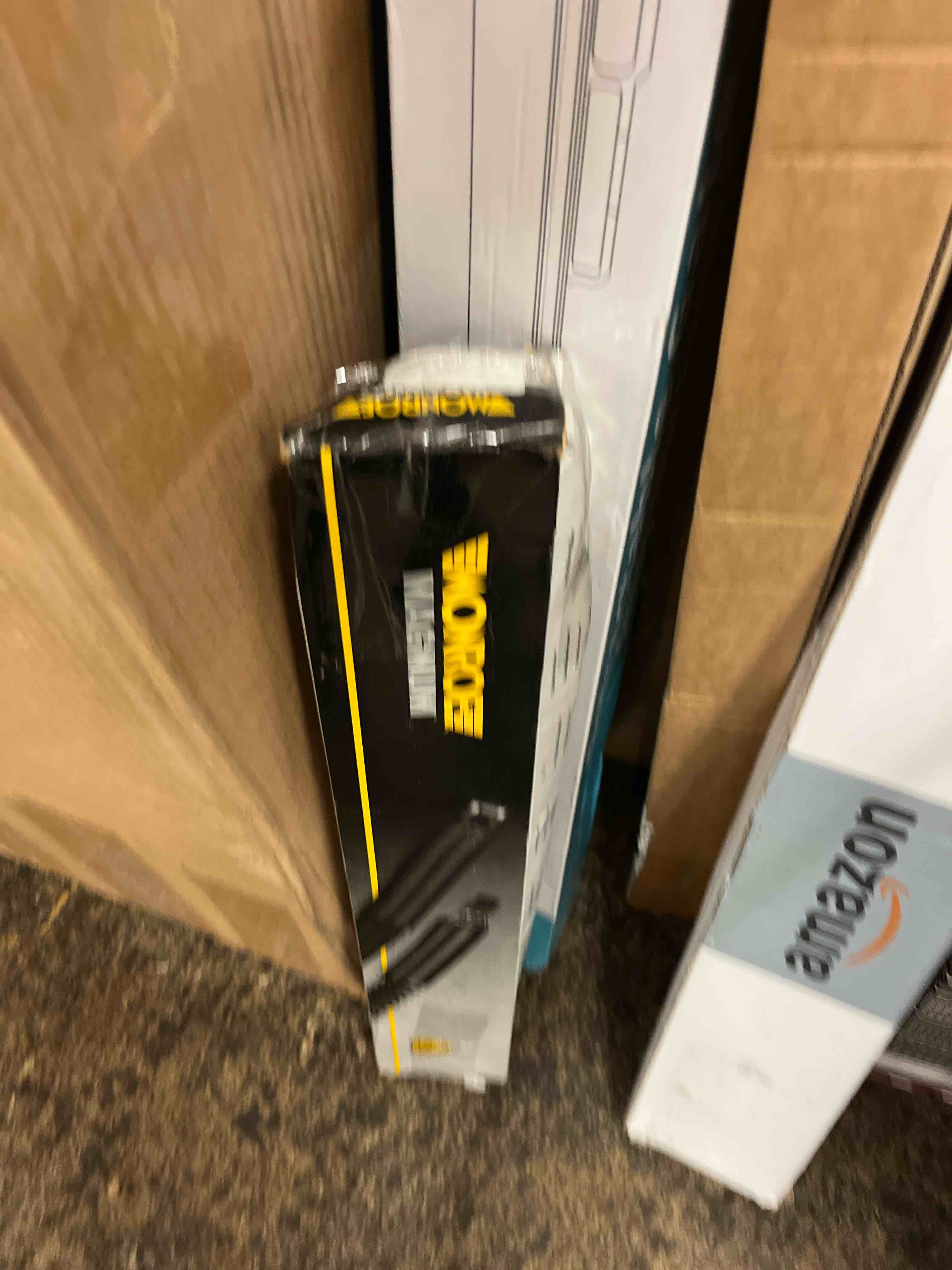 https://s3.amazonaws.com/lotting-images-prod/phillipi/TEA1797748_1759783612019.jpeg