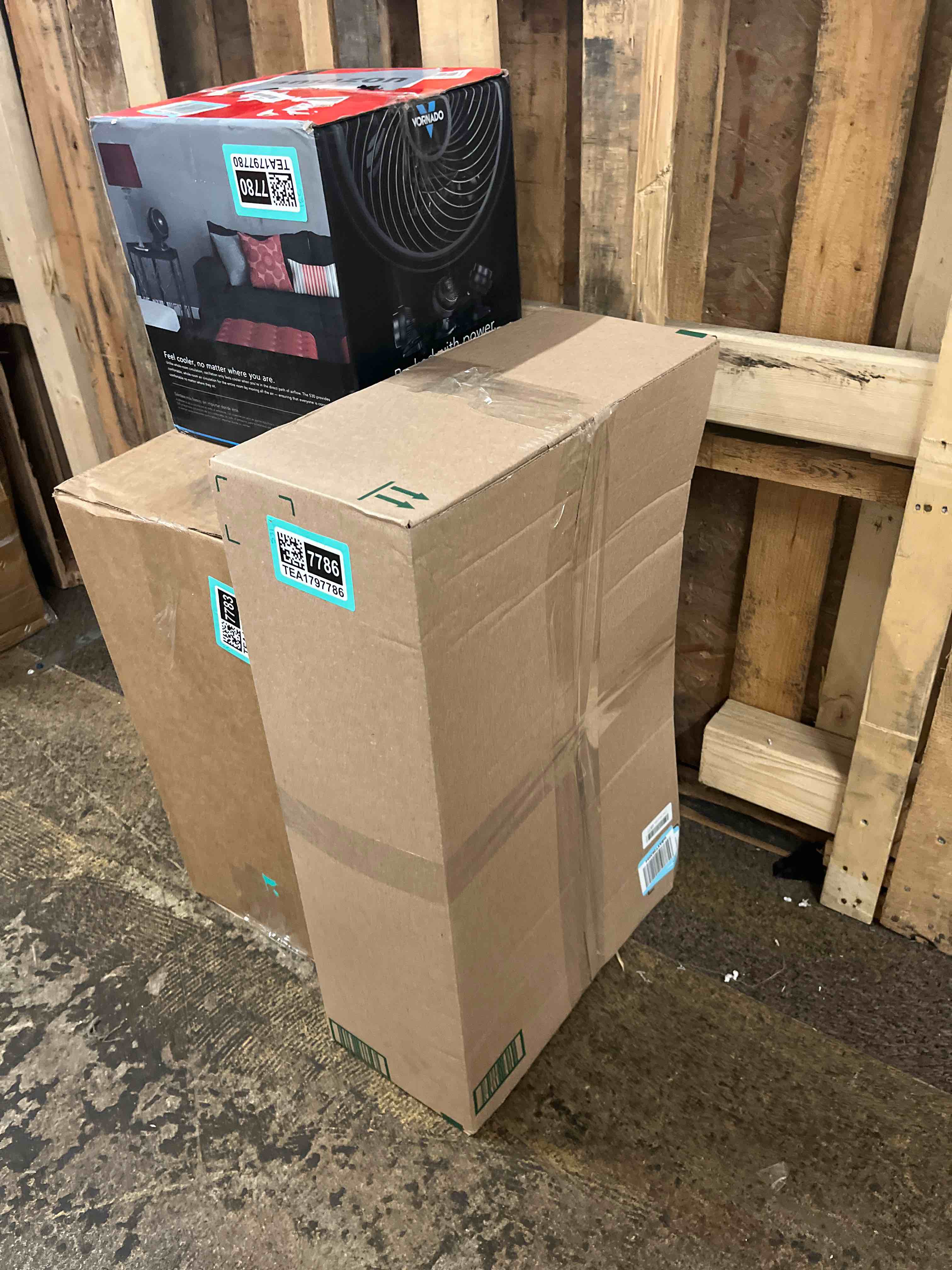 https://s3.amazonaws.com/lotting-images-prod/phillipi/TEA1797786_1759830141967.jpeg