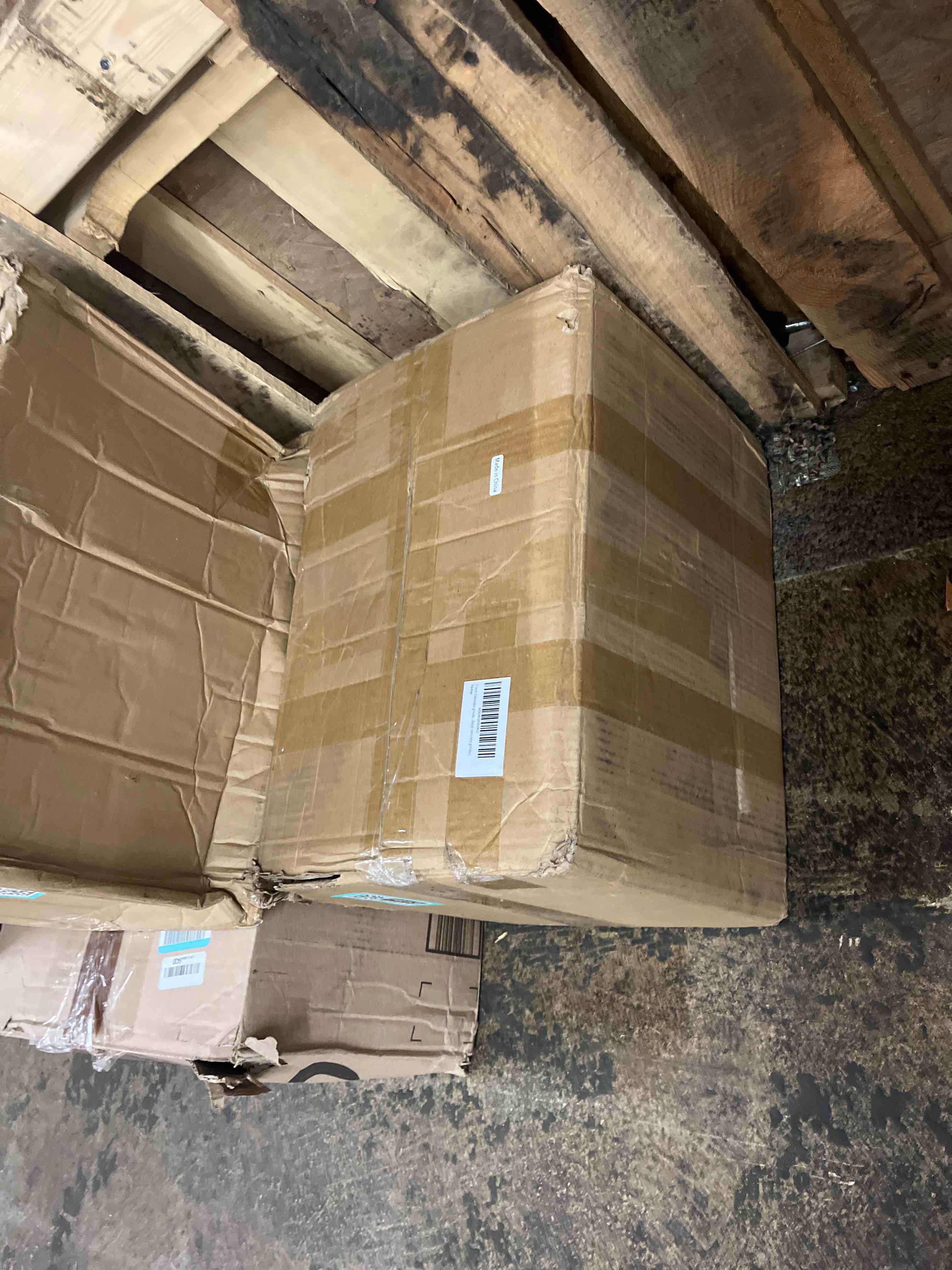 https://s3.amazonaws.com/lotting-images-prod/phillipi/TEA1797813_1759833807804.jpeg