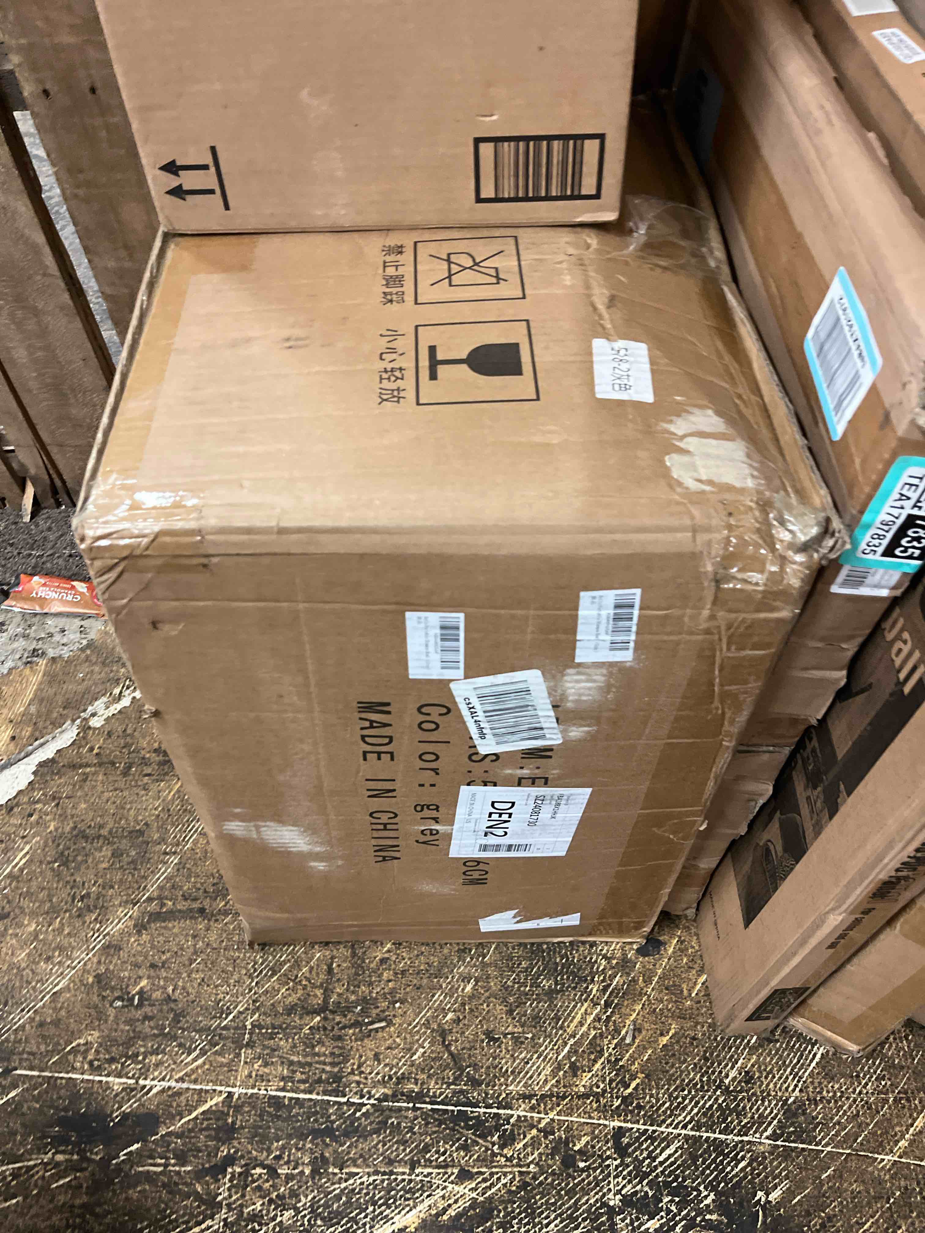 https://s3.amazonaws.com/lotting-images-prod/phillipi/TEA1797837_1759831390051.jpeg