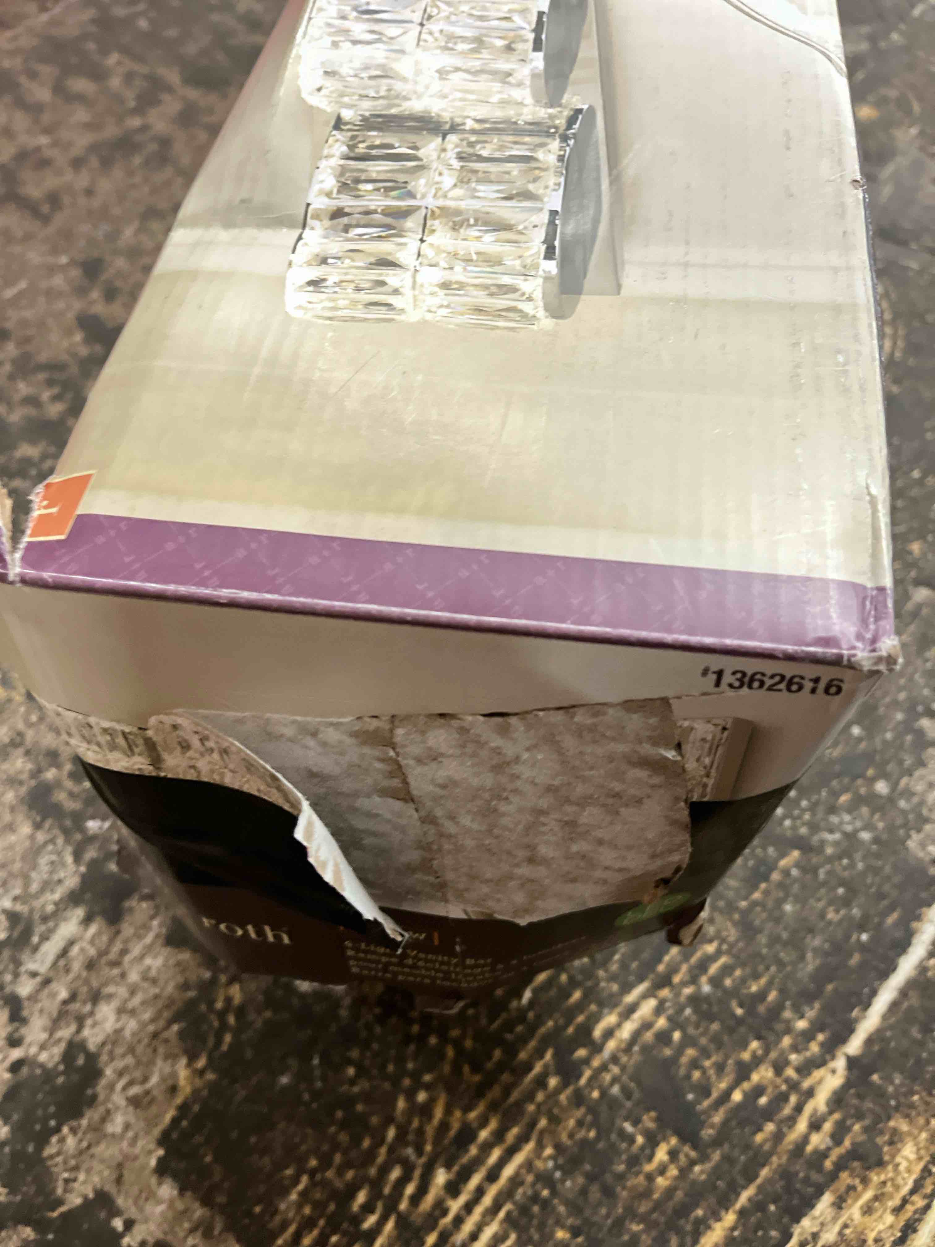 https://s3.amazonaws.com/lotting-images-prod/phillipi/TEA1797855_1759827681264.jpeg