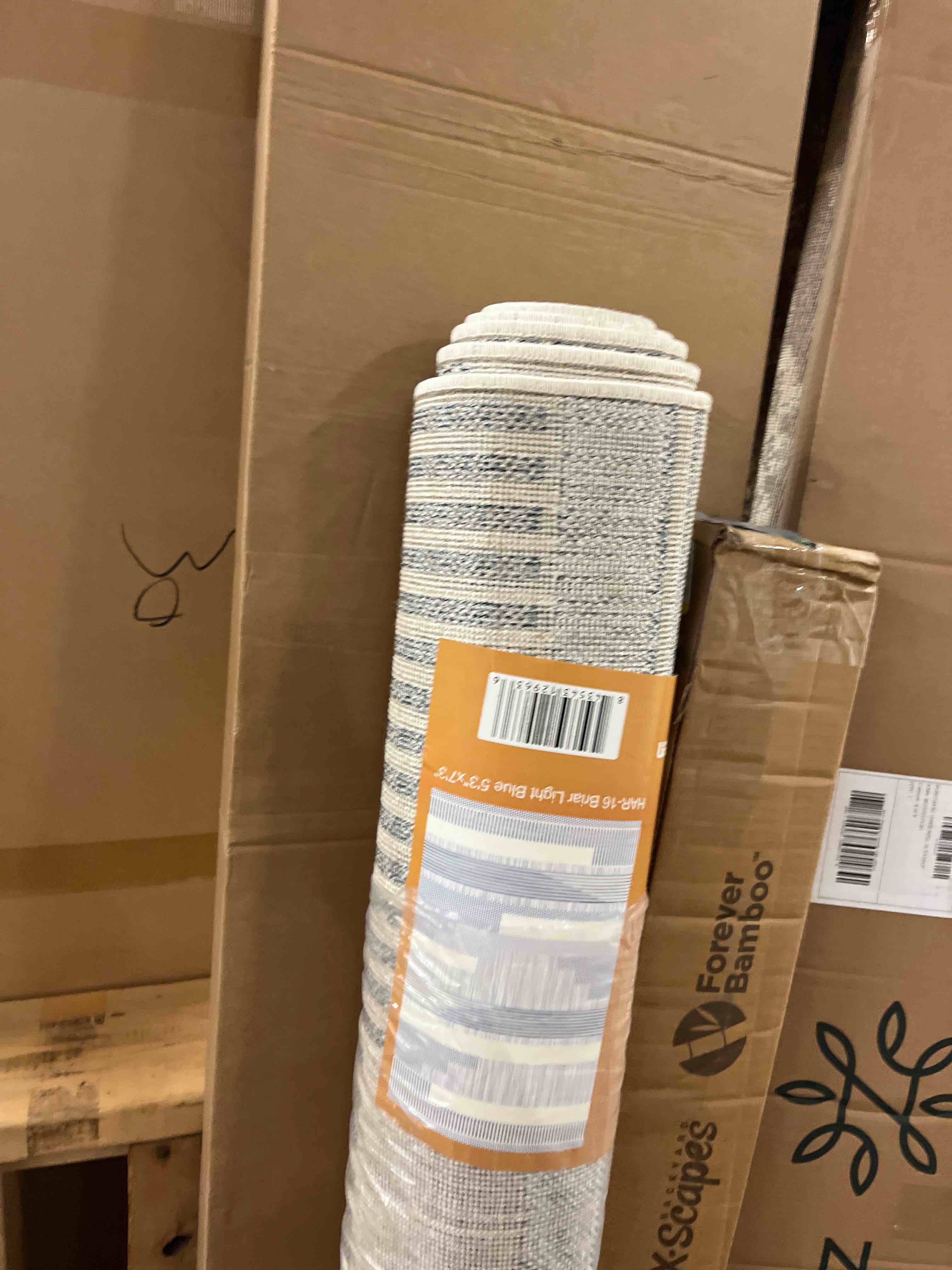 https://s3.amazonaws.com/lotting-images-prod/phillipi/TEA1797857_1759824211622.jpeg
