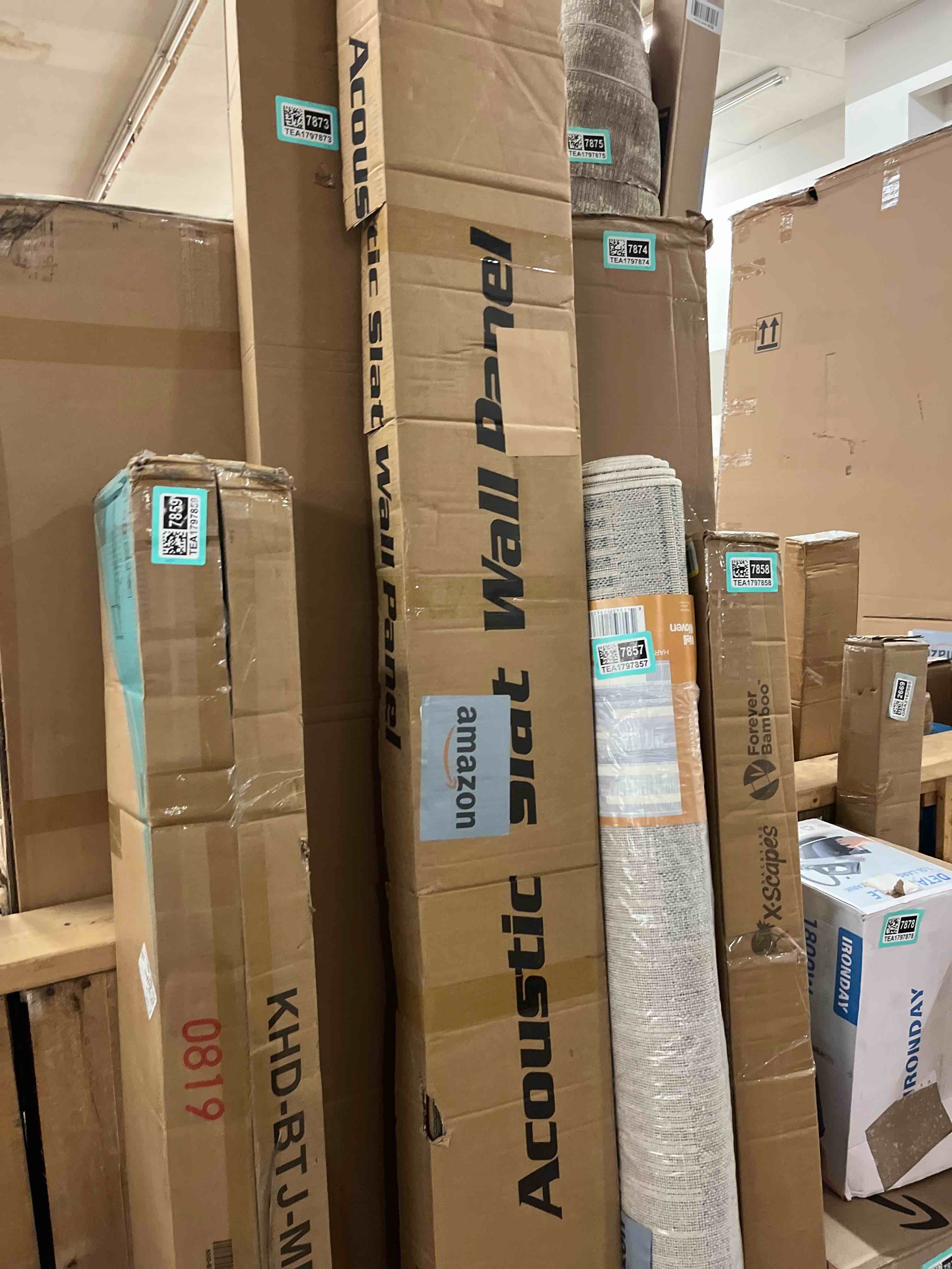 https://s3.amazonaws.com/lotting-images-prod/phillipi/TEA1797860_1759824741968.jpeg