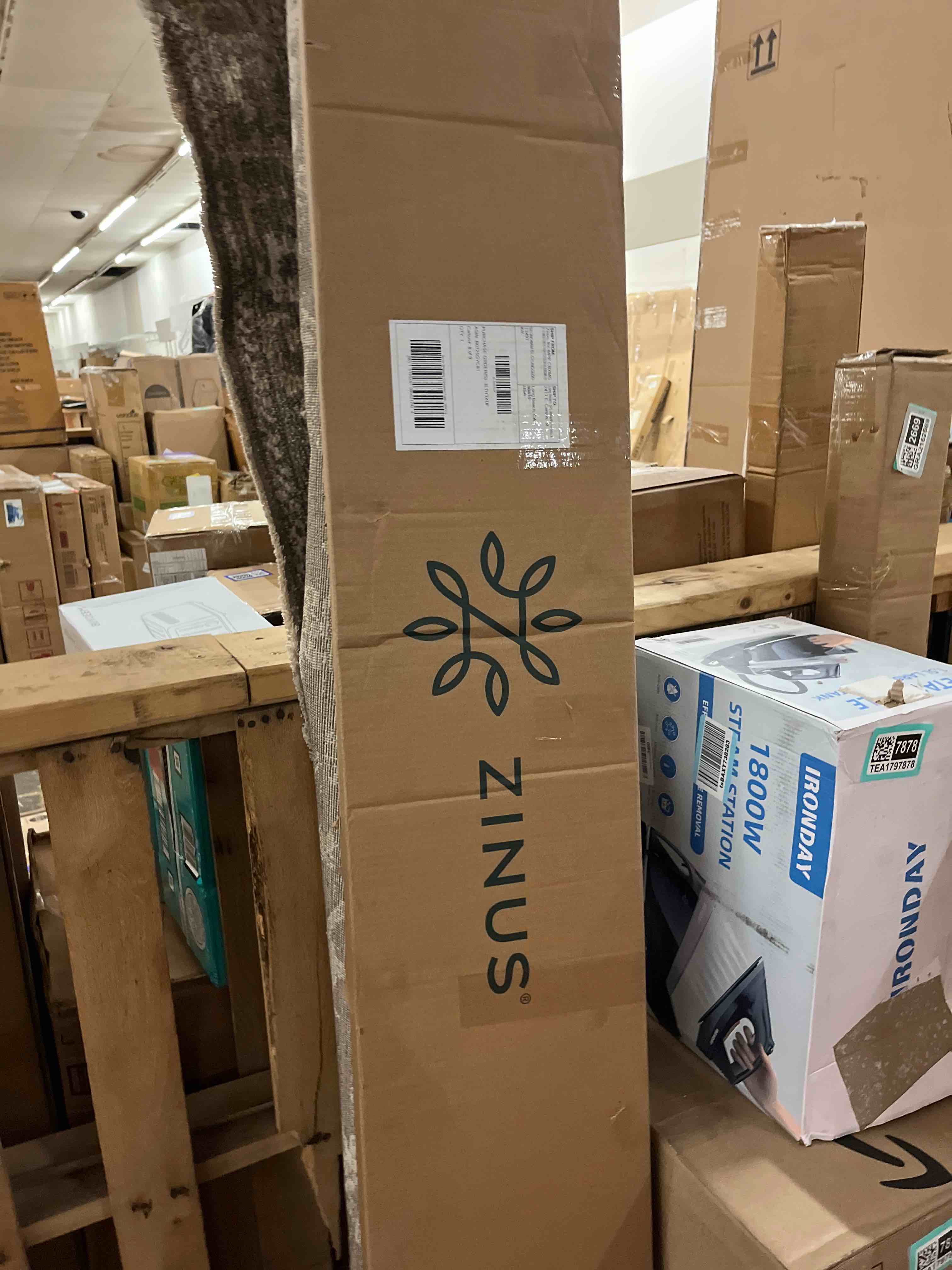 https://s3.amazonaws.com/lotting-images-prod/phillipi/TEA1797874_1759823928708.jpeg
