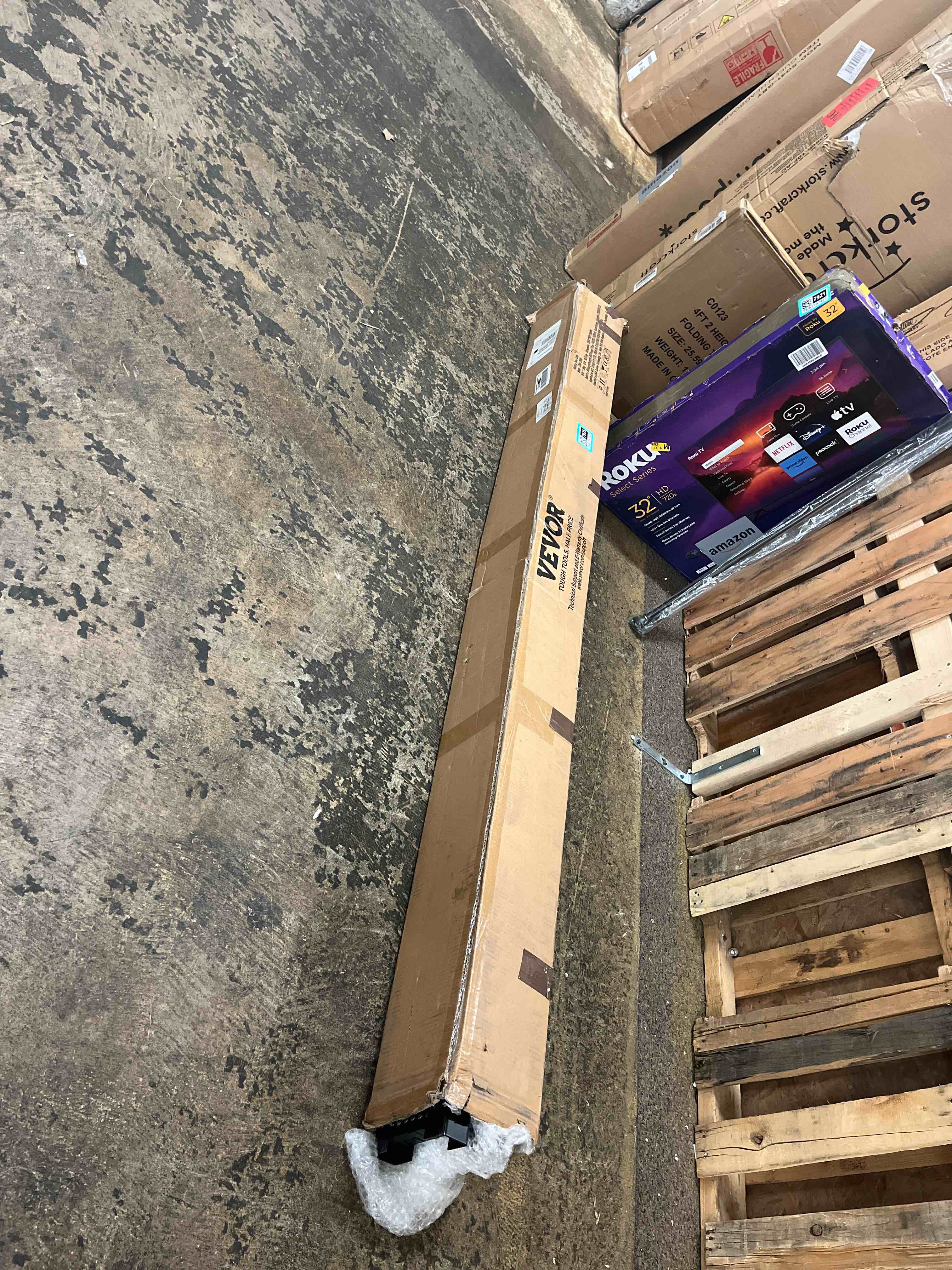 https://s3.amazonaws.com/lotting-images-prod/phillipi/TEA1797925_1759825696506.jpeg