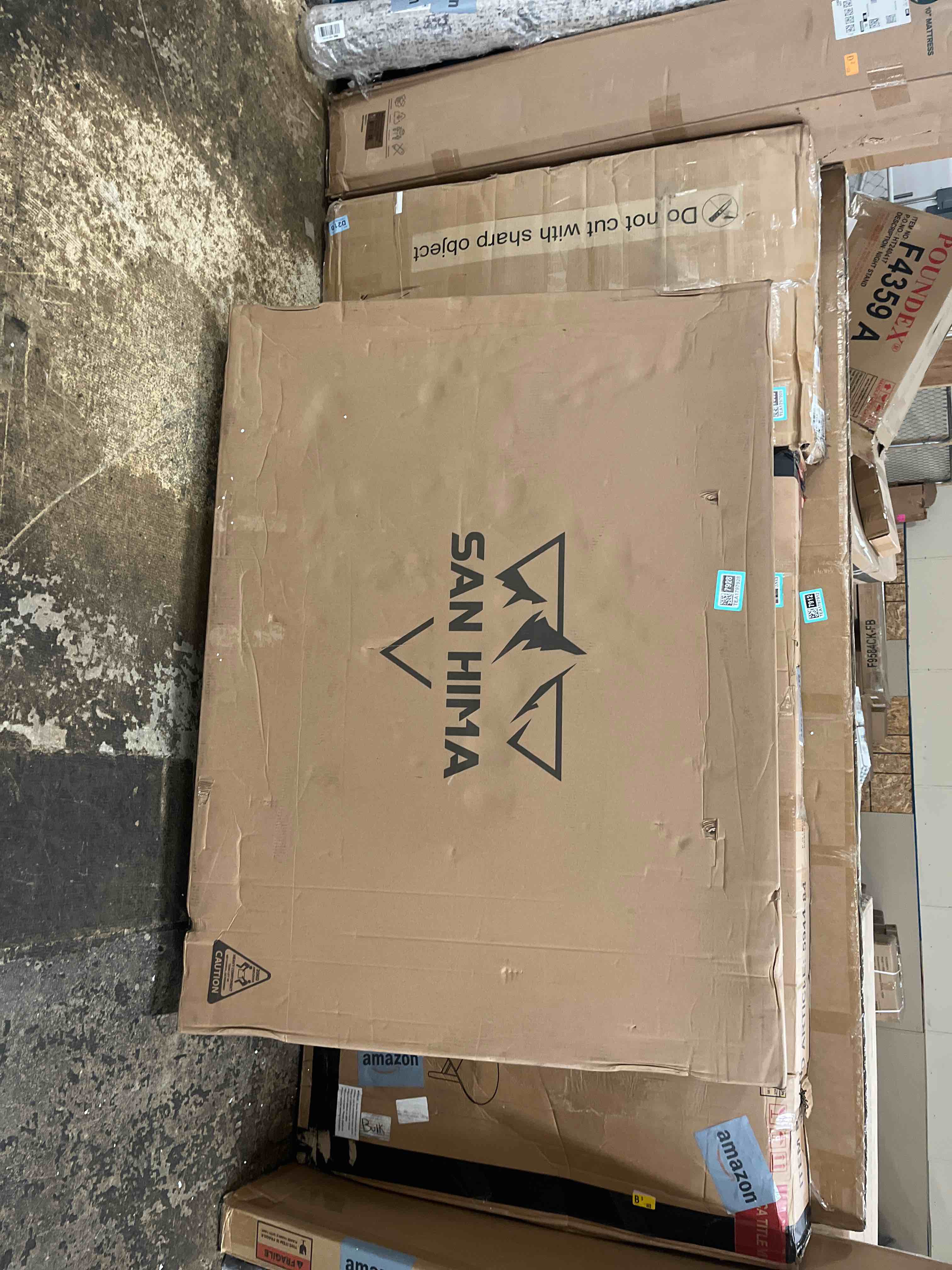 https://s3.amazonaws.com/lotting-images-prod/phillipi/TEA1797928_1759827007366.jpeg