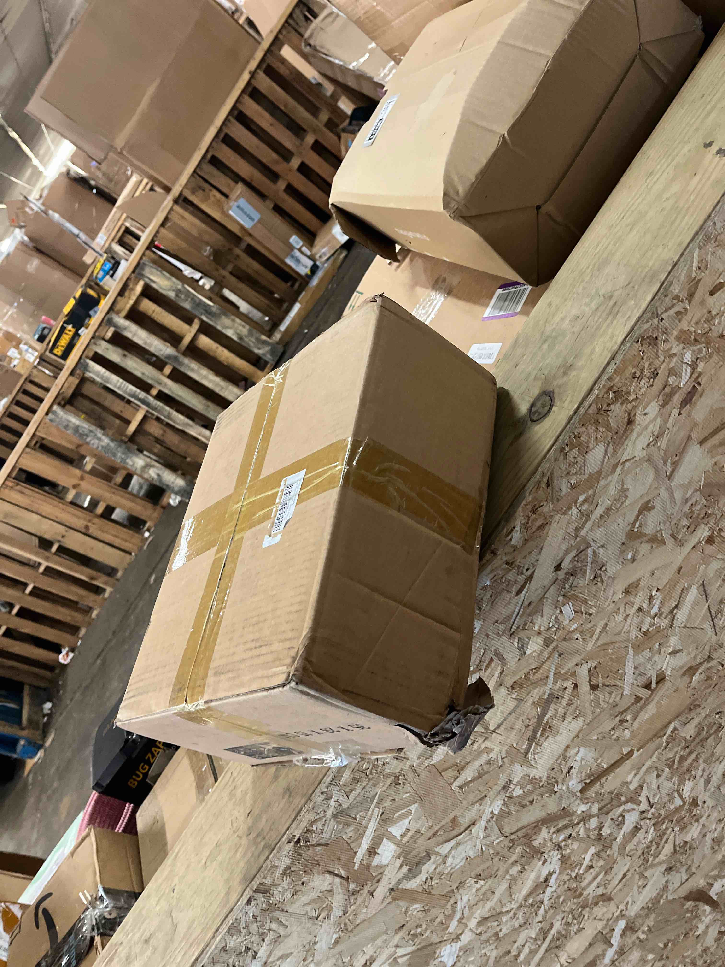 https://s3.amazonaws.com/lotting-images-prod/phillipi/TEA1797936_1760041760698.jpeg