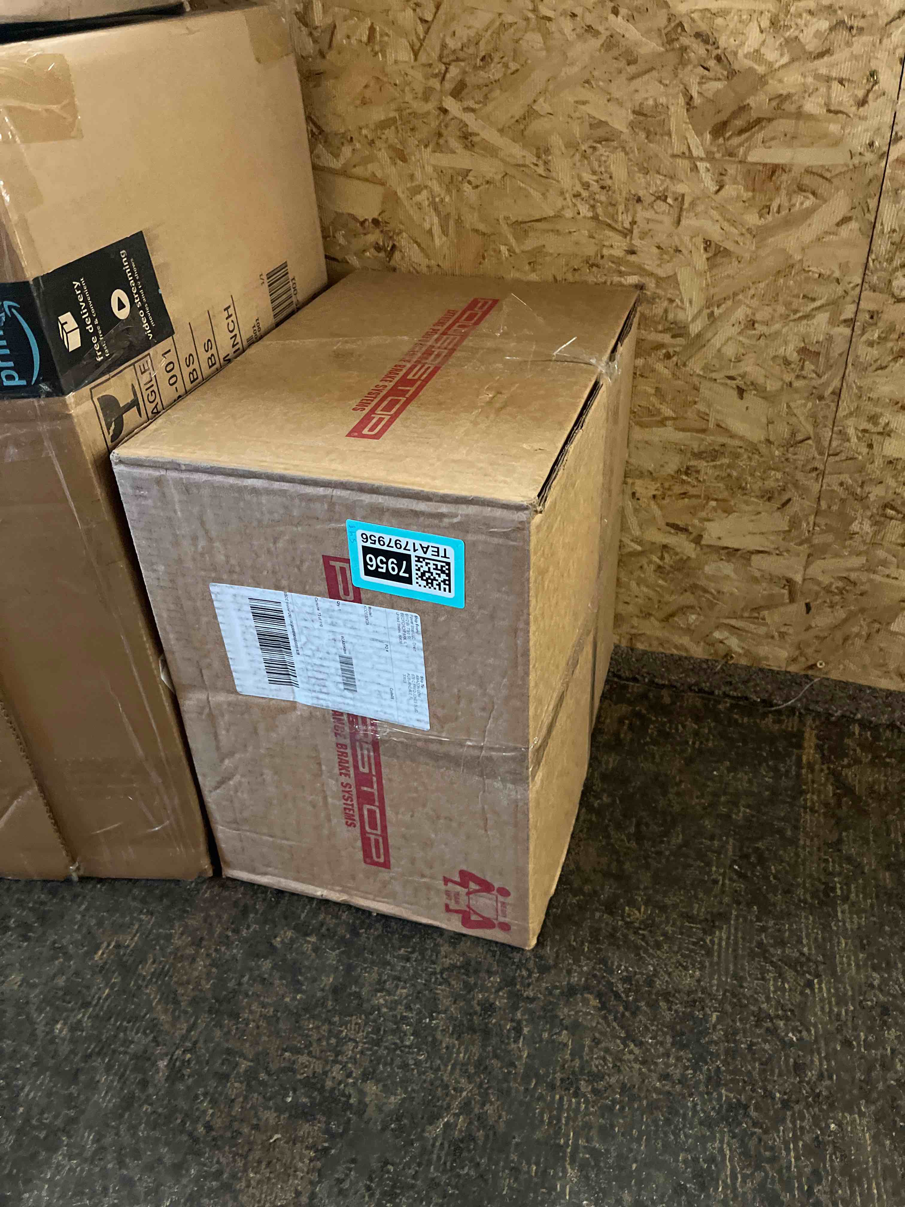 https://s3.amazonaws.com/lotting-images-prod/phillipi/TEA1797956_1760044456473.jpeg