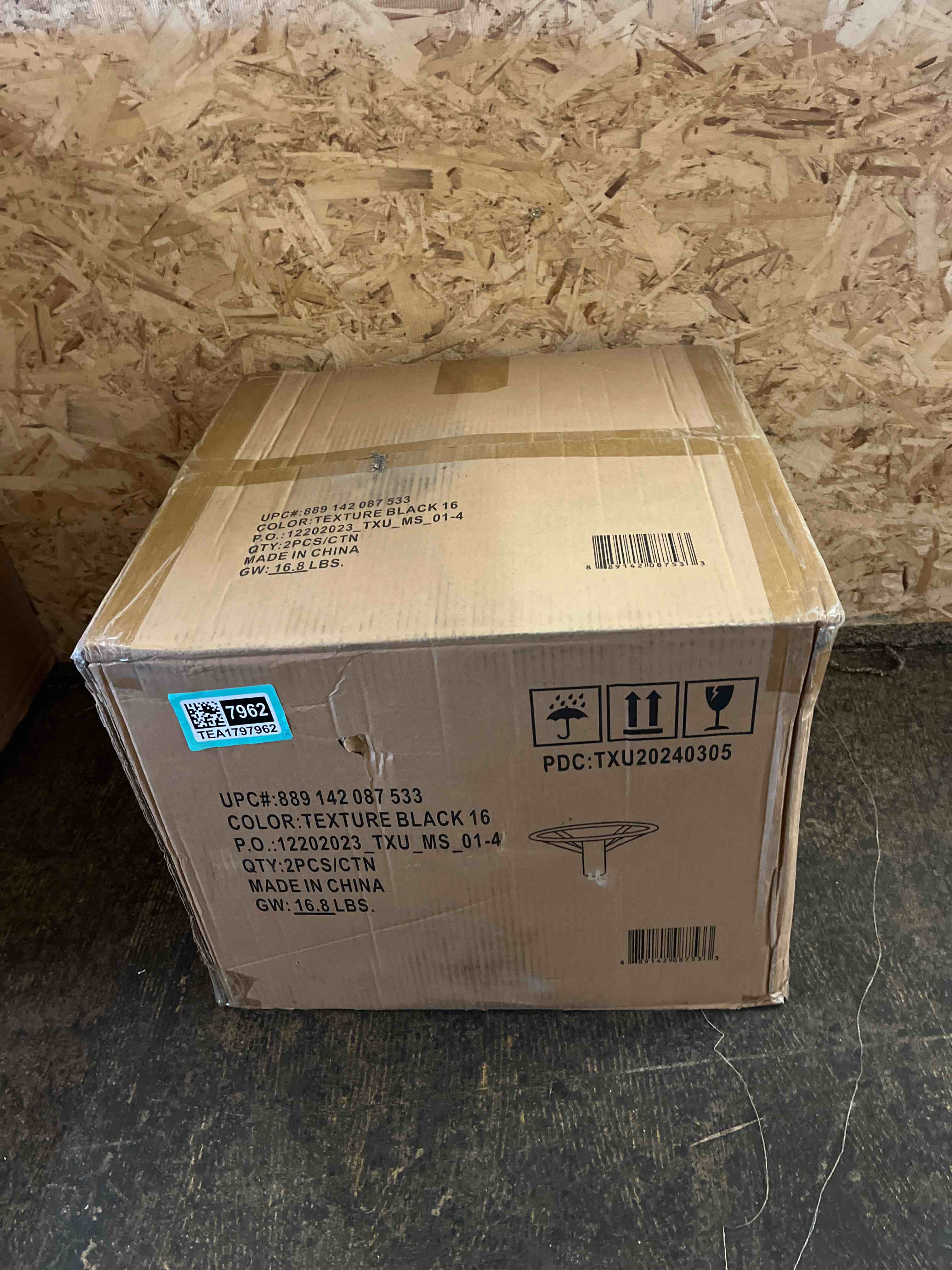 https://s3.amazonaws.com/lotting-images-prod/phillipi/TEA1797962_1760045117137.jpeg
