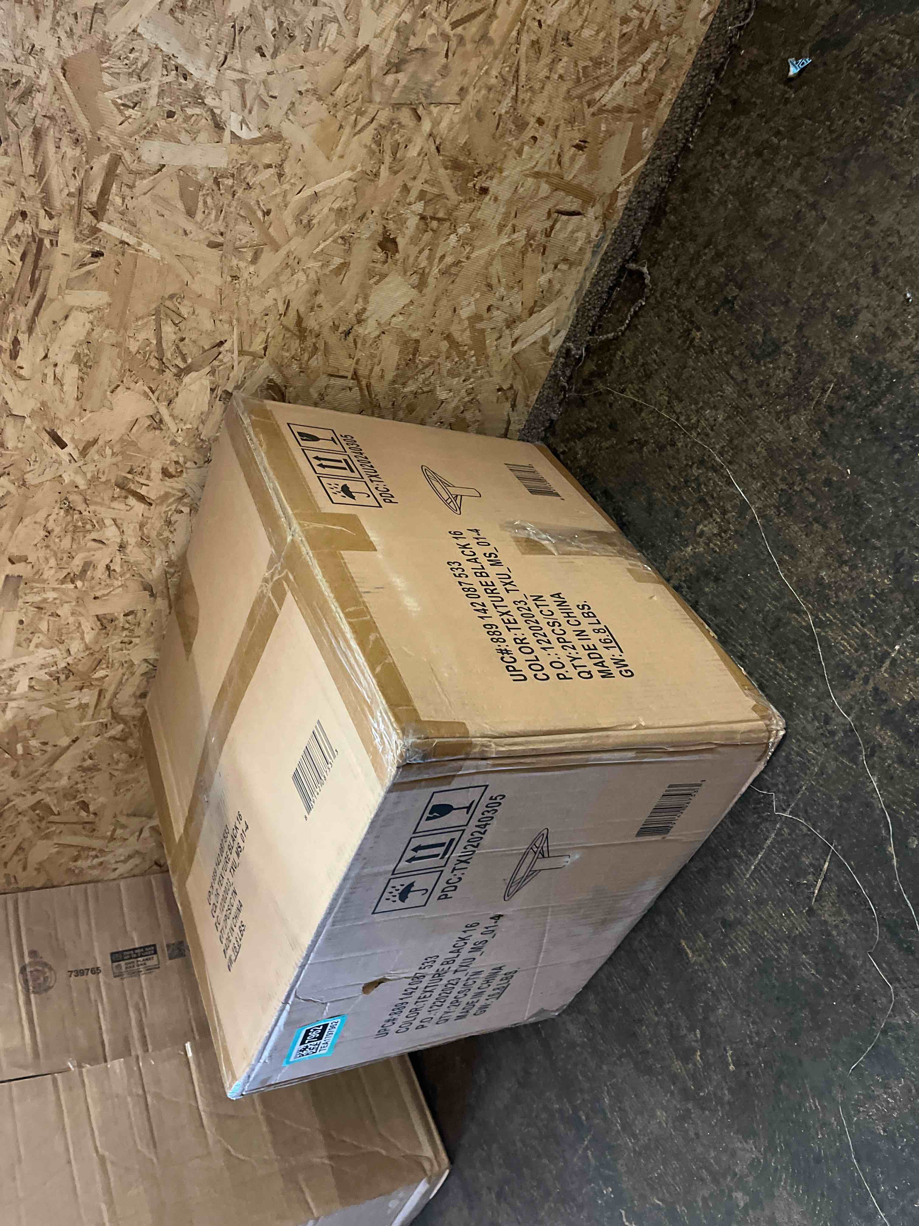 https://s3.amazonaws.com/lotting-images-prod/phillipi/TEA1797962_1760045119906.jpeg