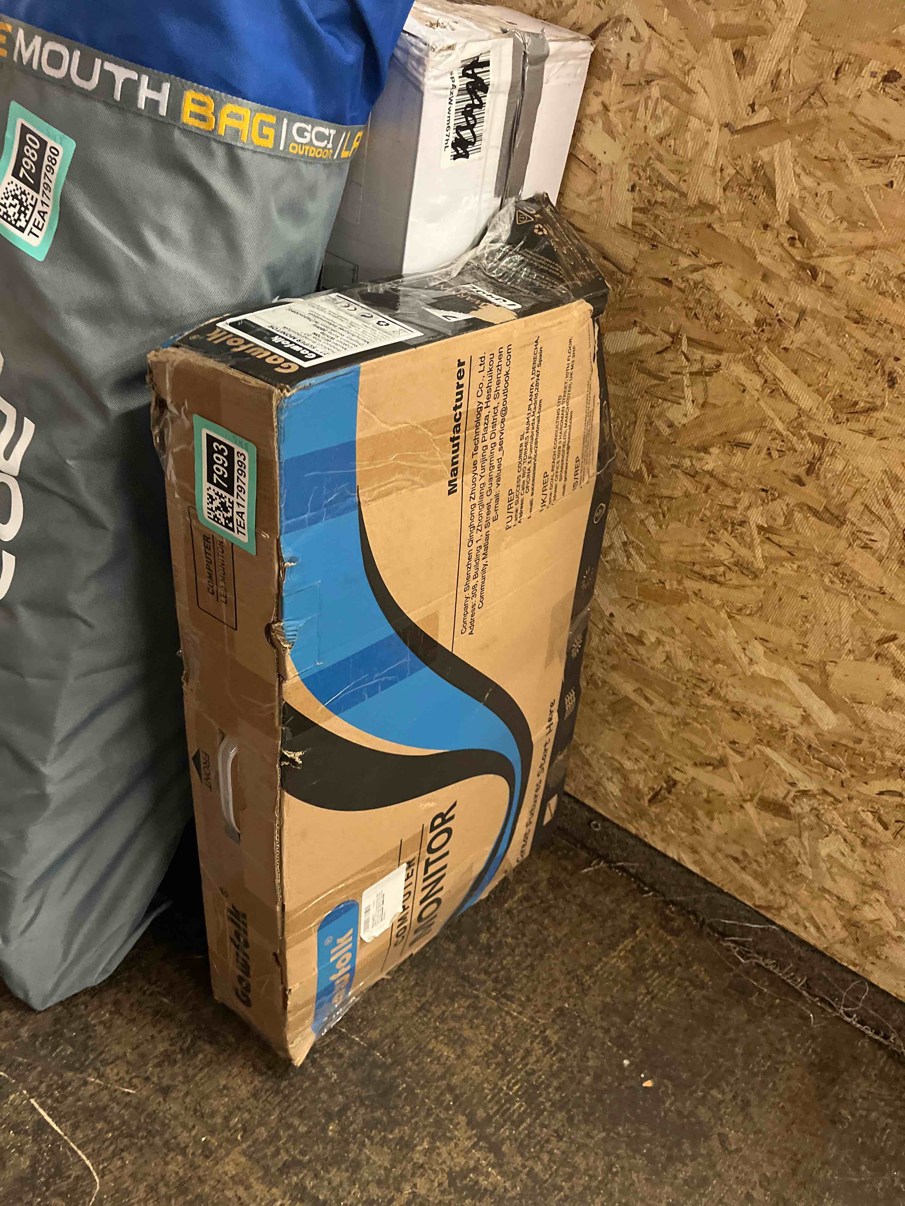 https://s3.amazonaws.com/lotting-images-prod/phillipi/TEA1797993_1760048490027.jpeg