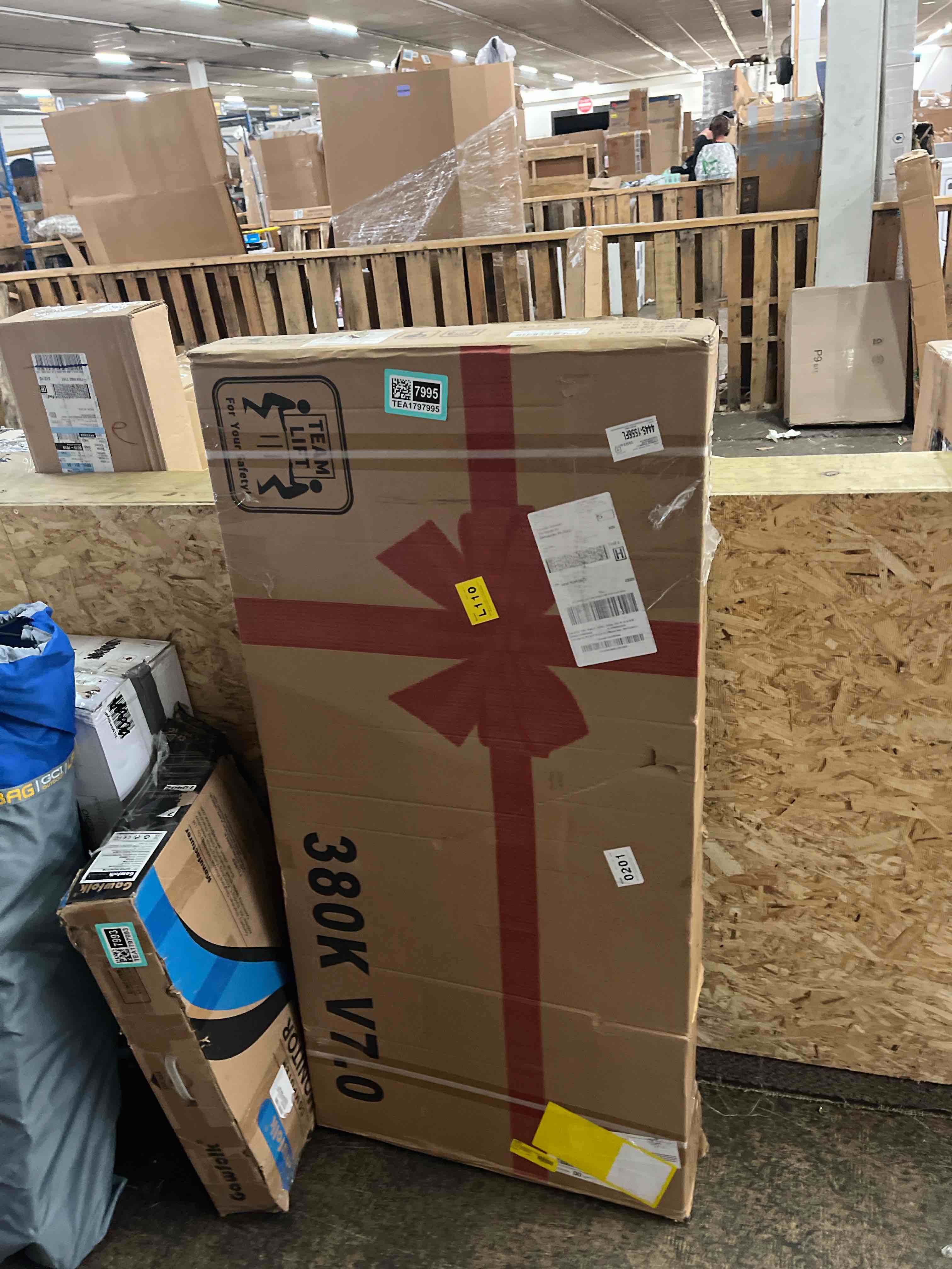 https://s3.amazonaws.com/lotting-images-prod/phillipi/TEA1797995_1760049571888.jpeg