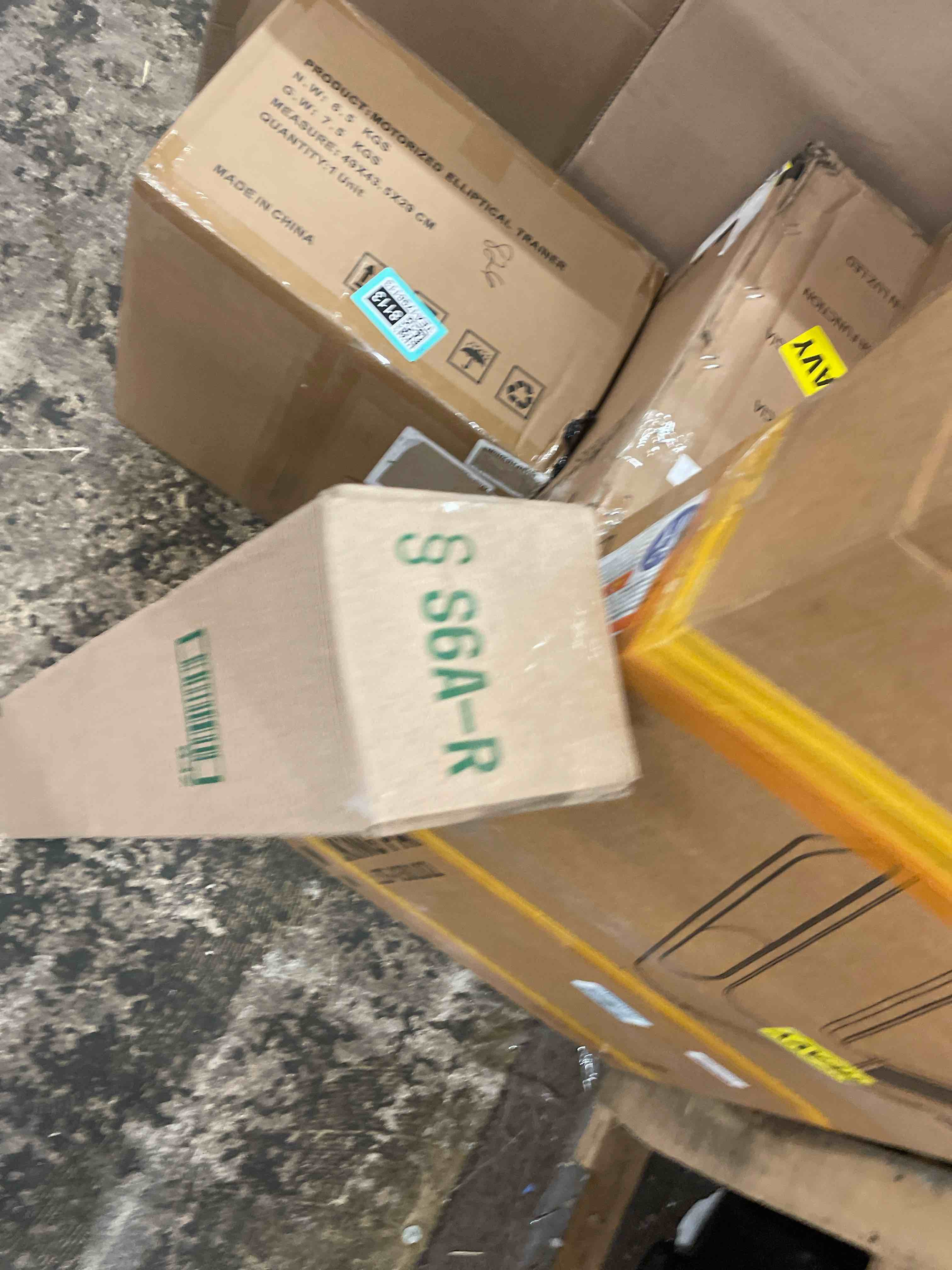 https://s3.amazonaws.com/lotting-images-prod/phillipi/TEA1798115_1758260436026.jpeg