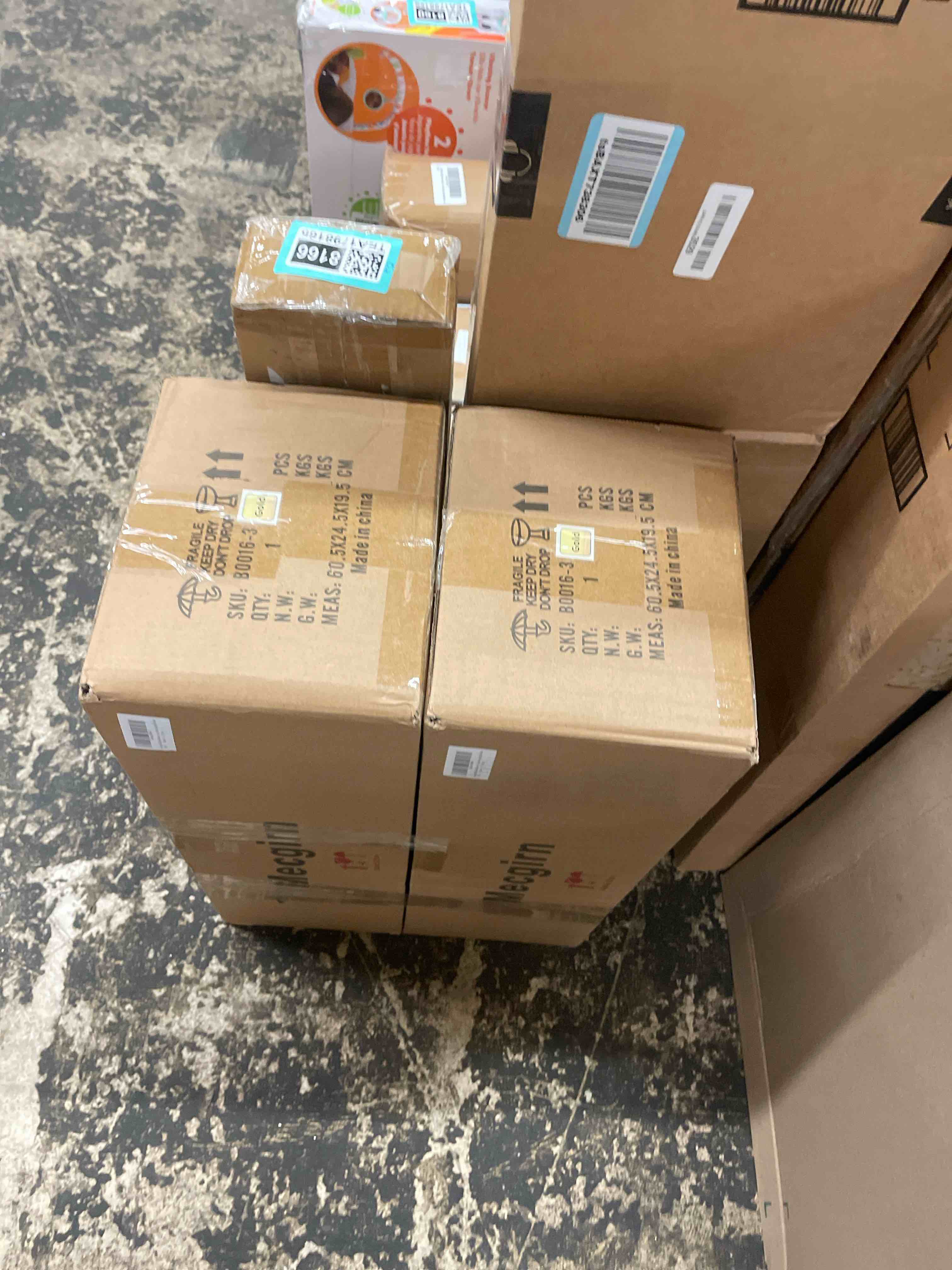 https://s3.amazonaws.com/lotting-images-prod/phillipi/TEA1798167_1758266256952.jpeg