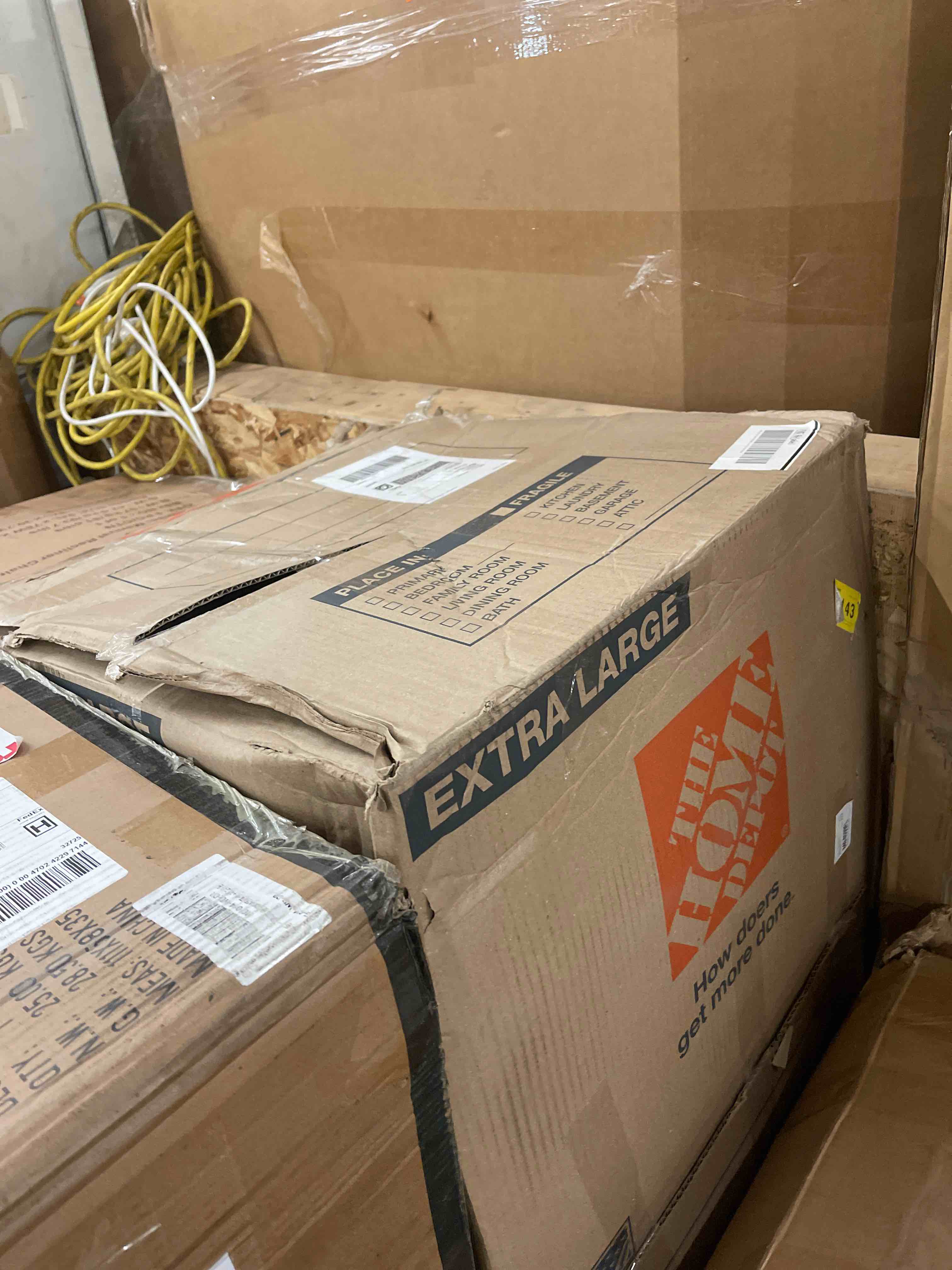 https://s3.amazonaws.com/lotting-images-prod/phillipi/TEA1798387_1758737877681.jpeg