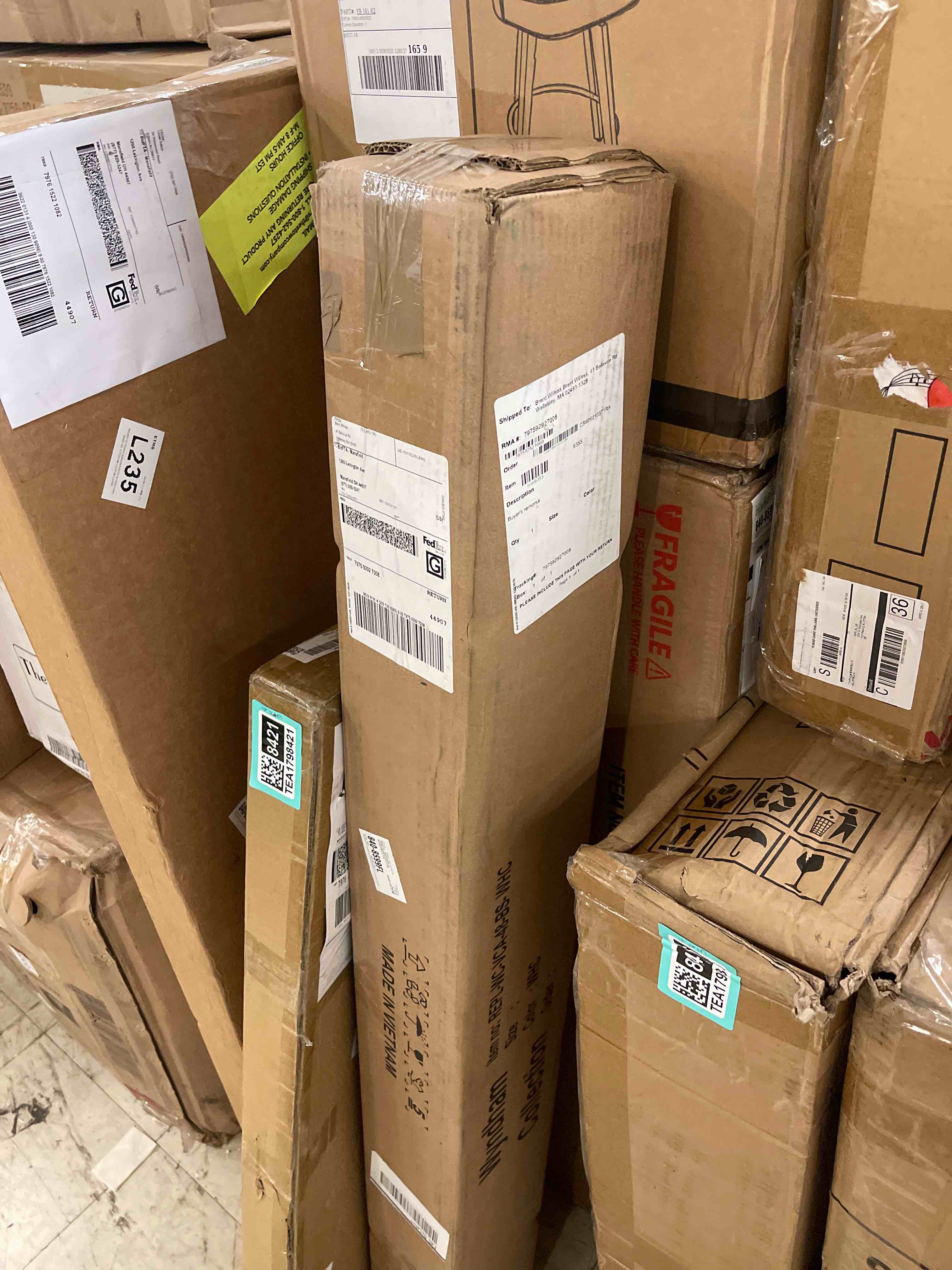 https://s3.amazonaws.com/lotting-images-prod/phillipi/TEA1798420_1758819529599.jpeg