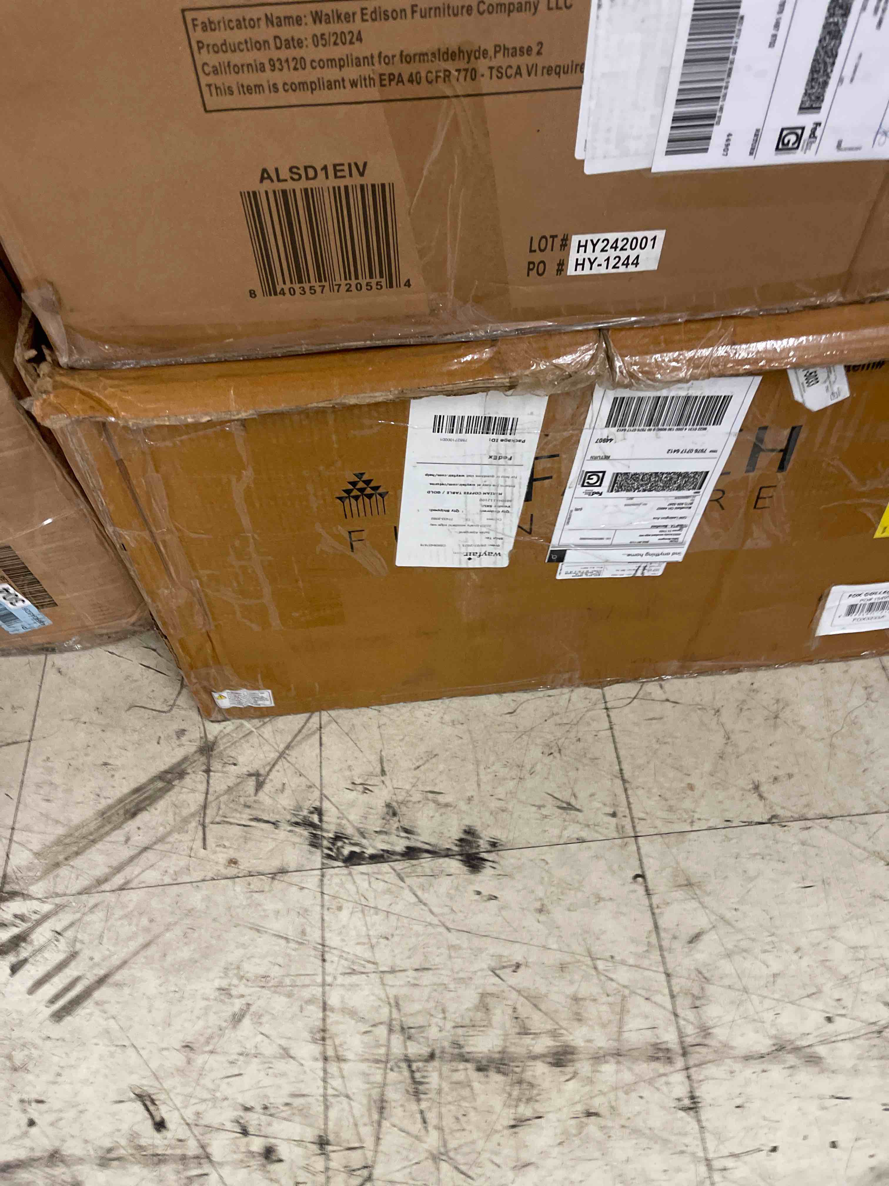 https://s3.amazonaws.com/lotting-images-prod/phillipi/TEA1798445_1758825804315.jpeg