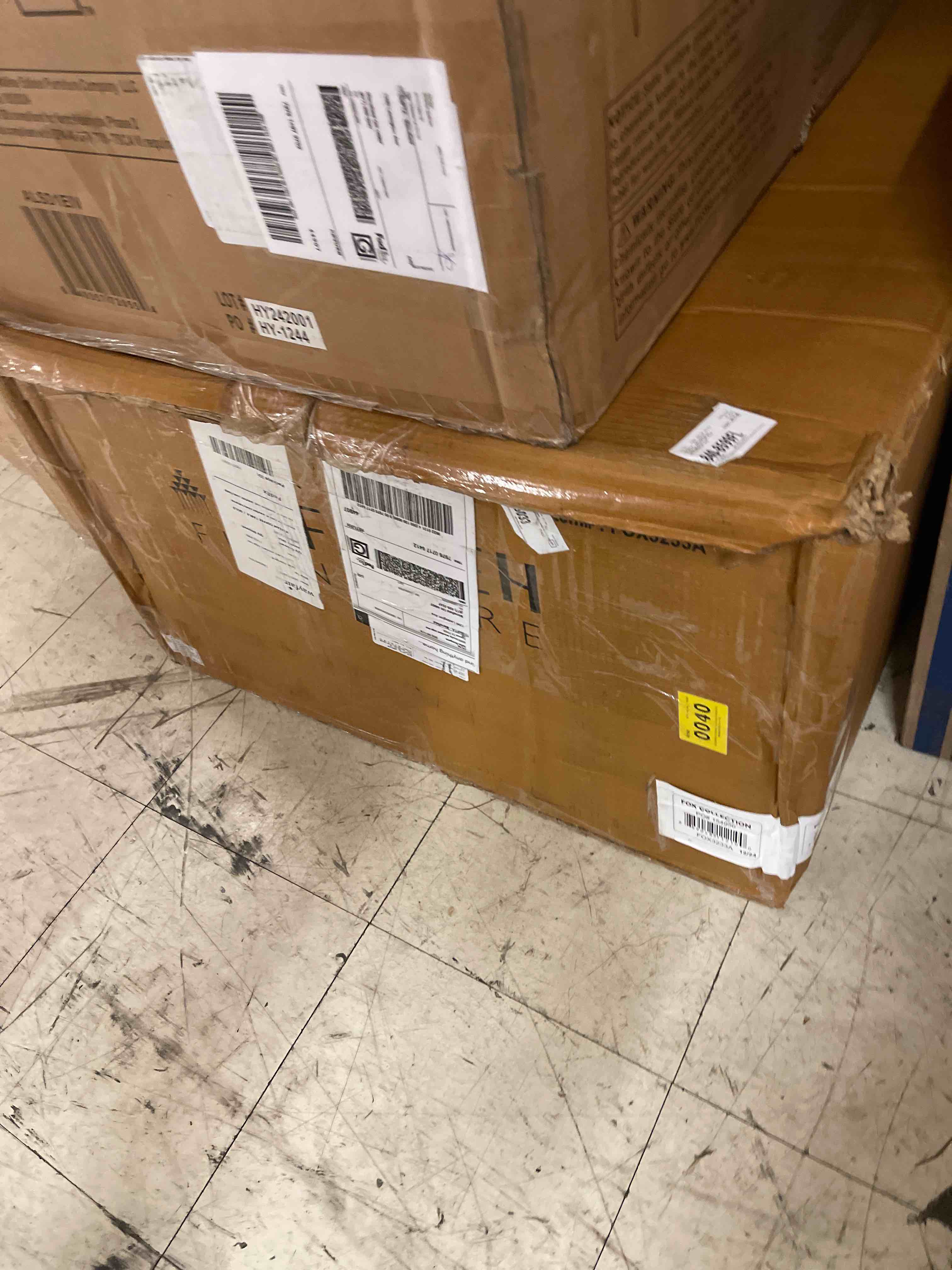 https://s3.amazonaws.com/lotting-images-prod/phillipi/TEA1798445_1758825806616.jpeg