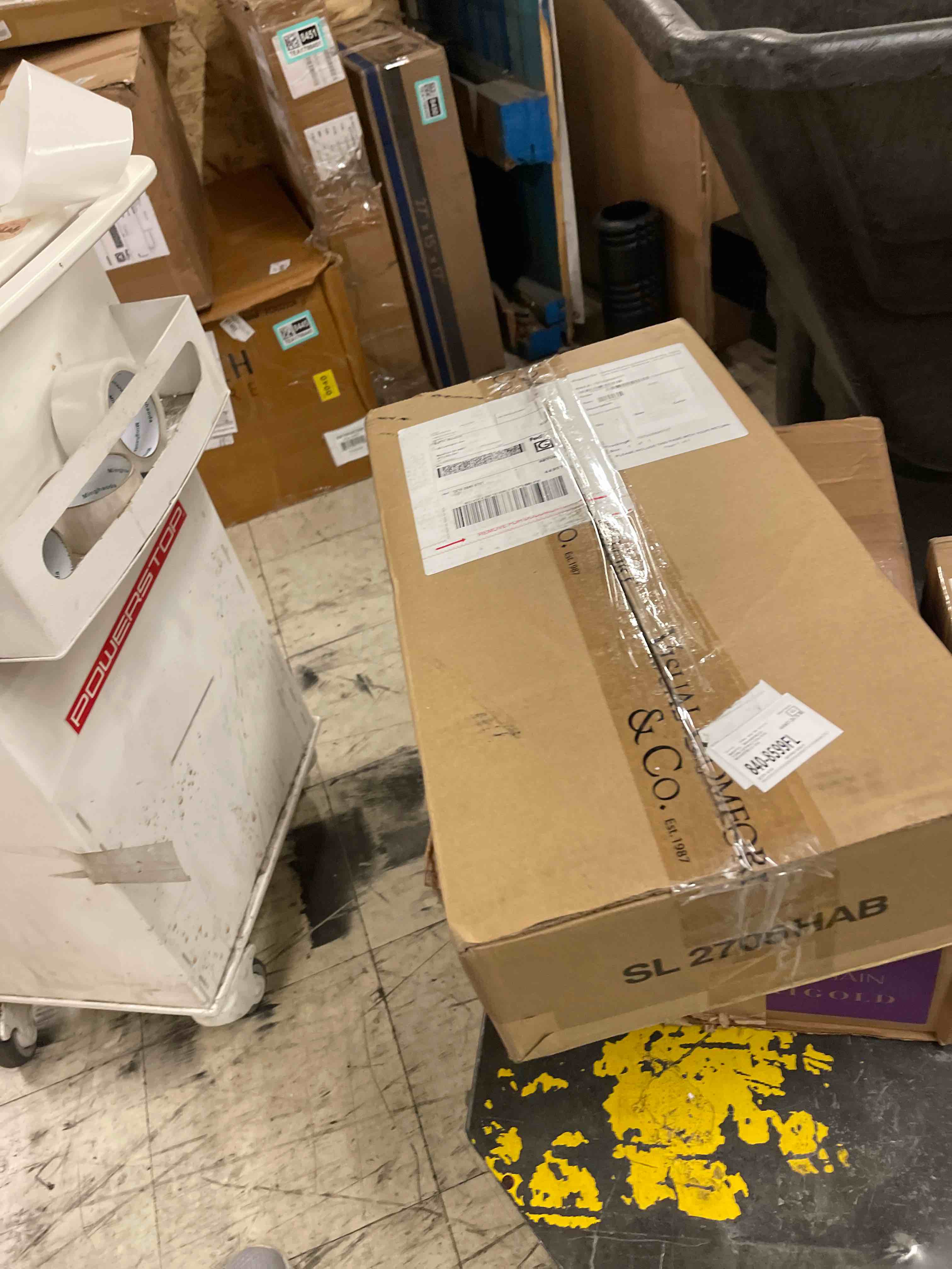 https://s3.amazonaws.com/lotting-images-prod/phillipi/TEA1798452_1758827506335.jpeg