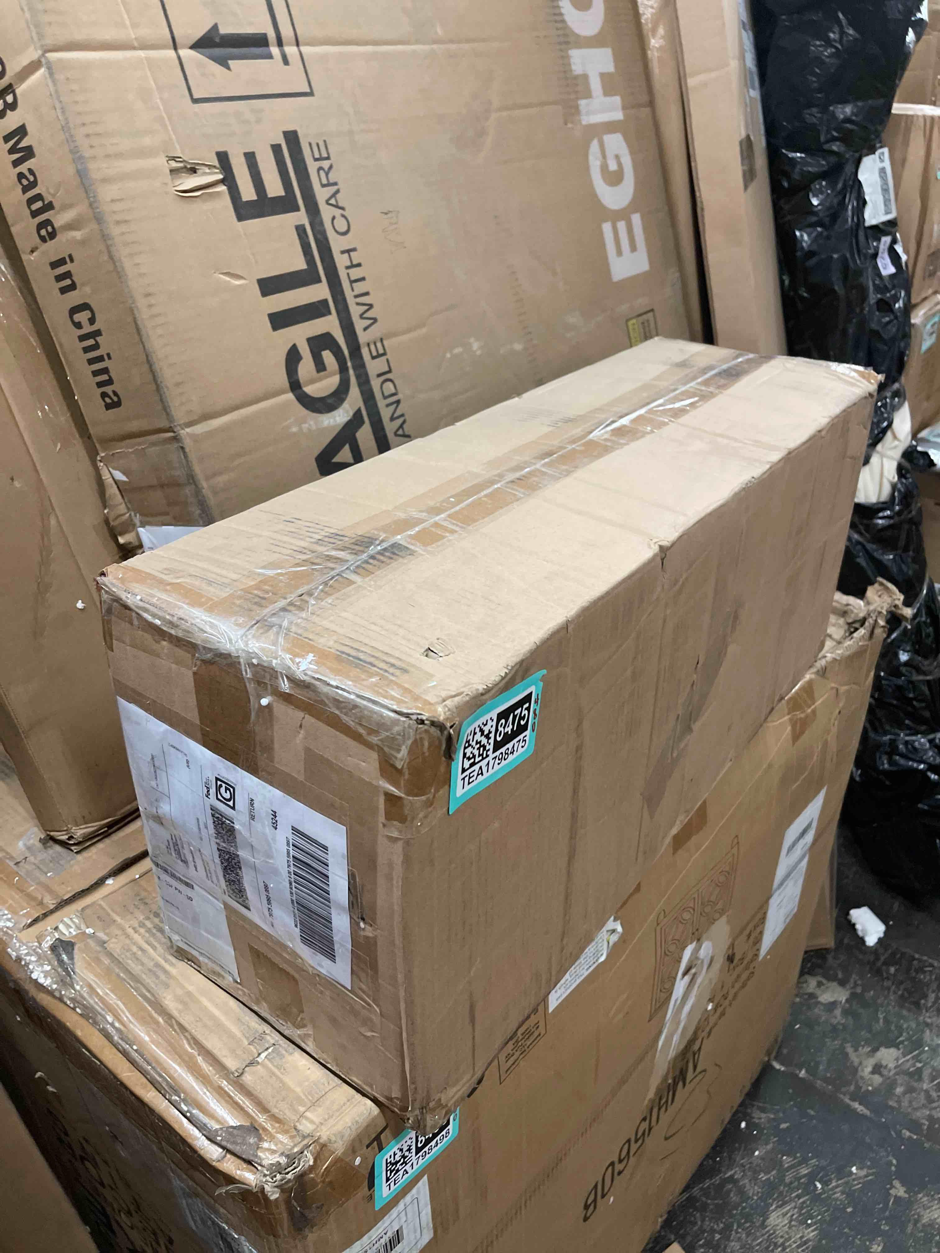 https://s3.amazonaws.com/lotting-images-prod/phillipi/TEA1798475_1759168157373.jpeg