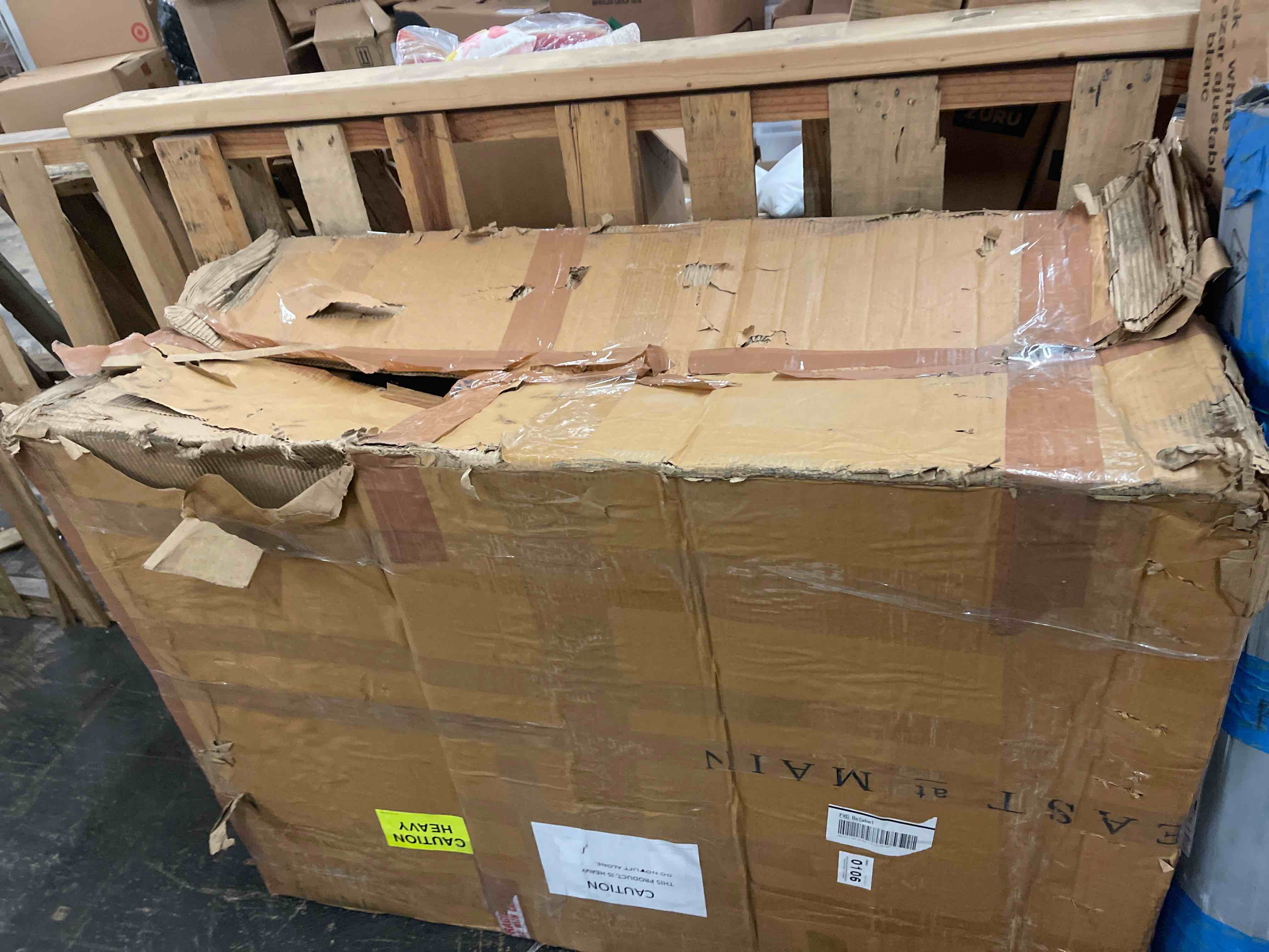 https://s3.amazonaws.com/lotting-images-prod/phillipi/TEA1798482_1759163676996.jpeg