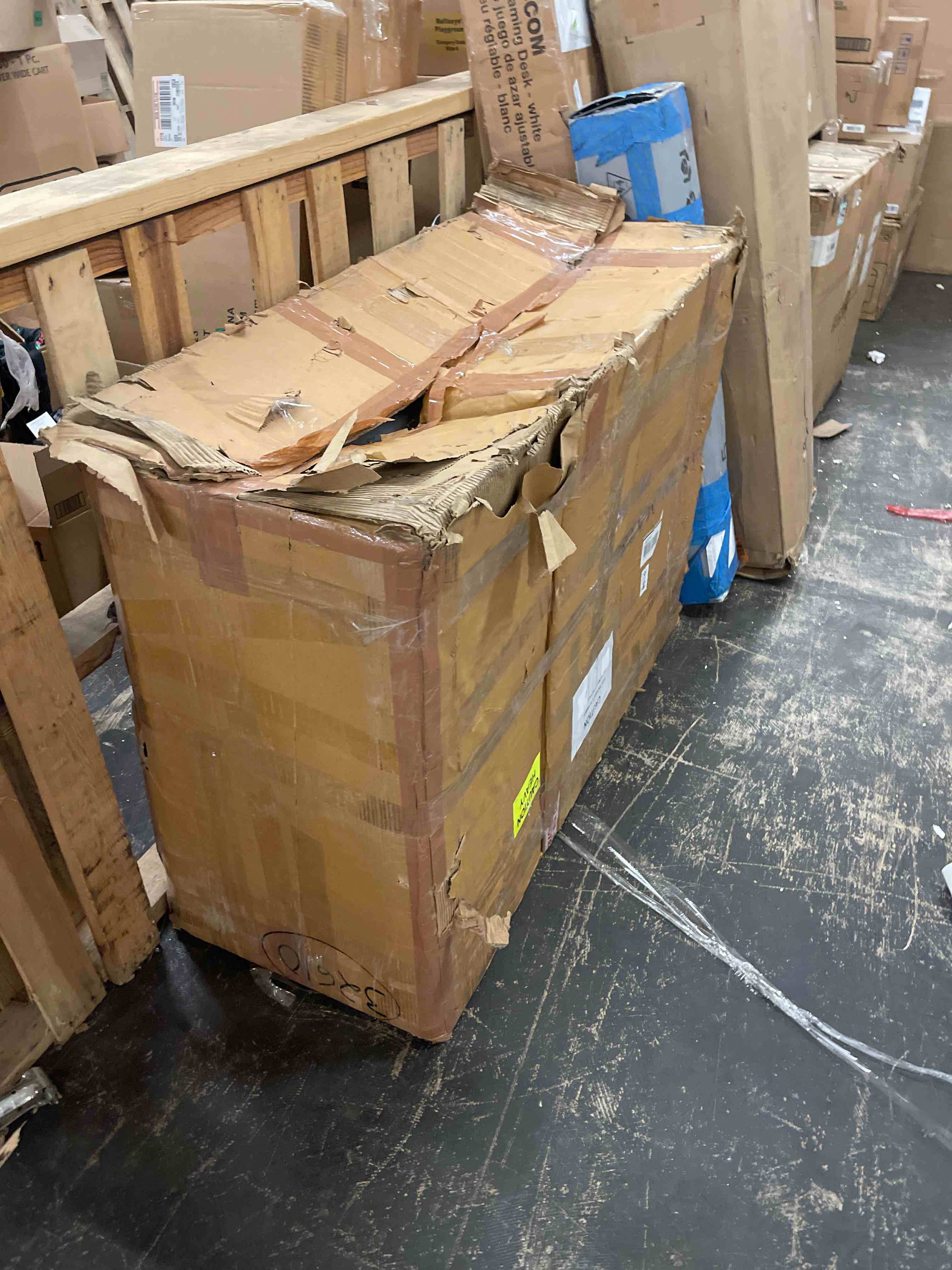 https://s3.amazonaws.com/lotting-images-prod/phillipi/TEA1798482_1759163682628.jpeg