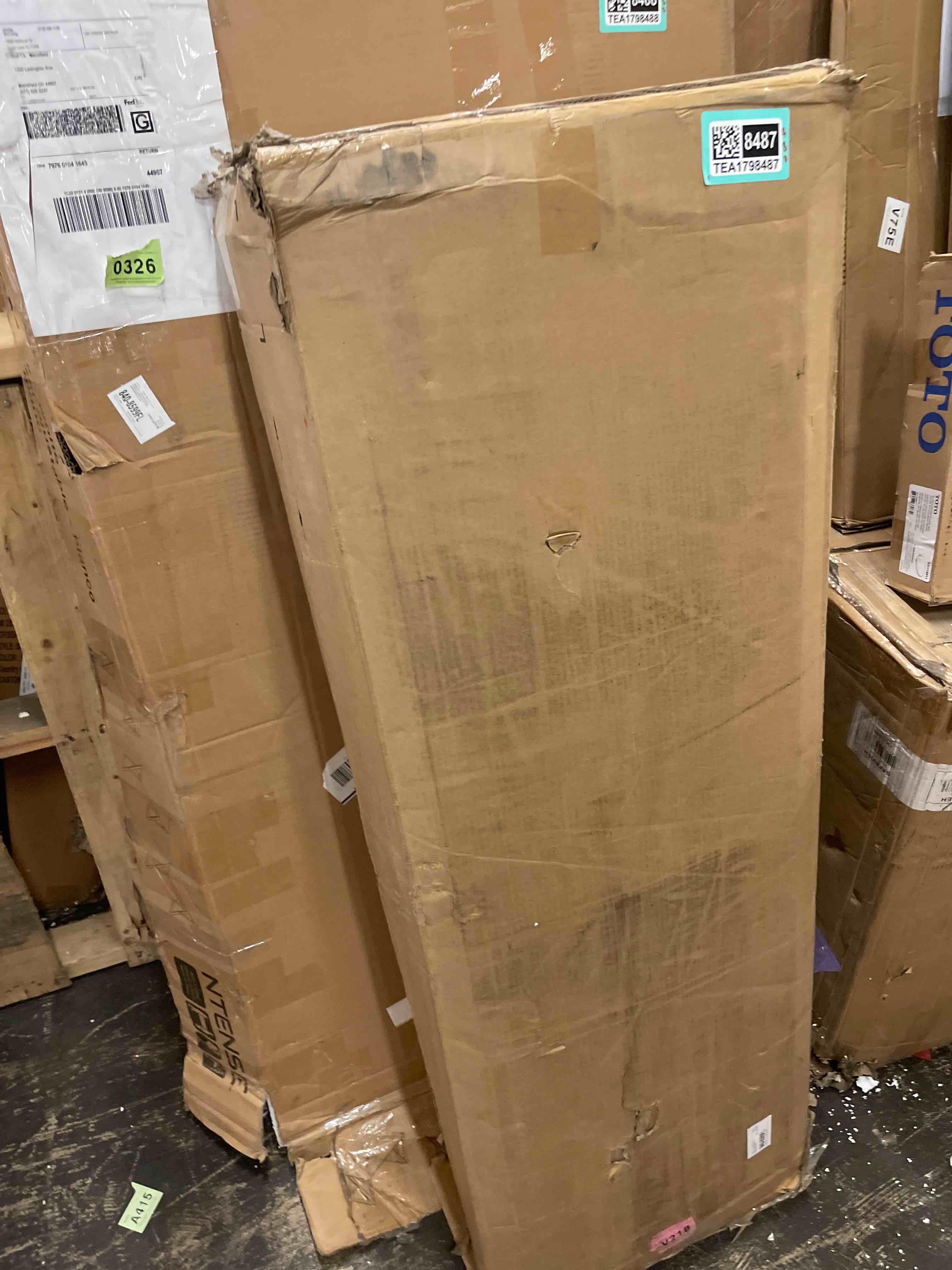 https://s3.amazonaws.com/lotting-images-prod/phillipi/TEA1798487_1759162054174.jpeg