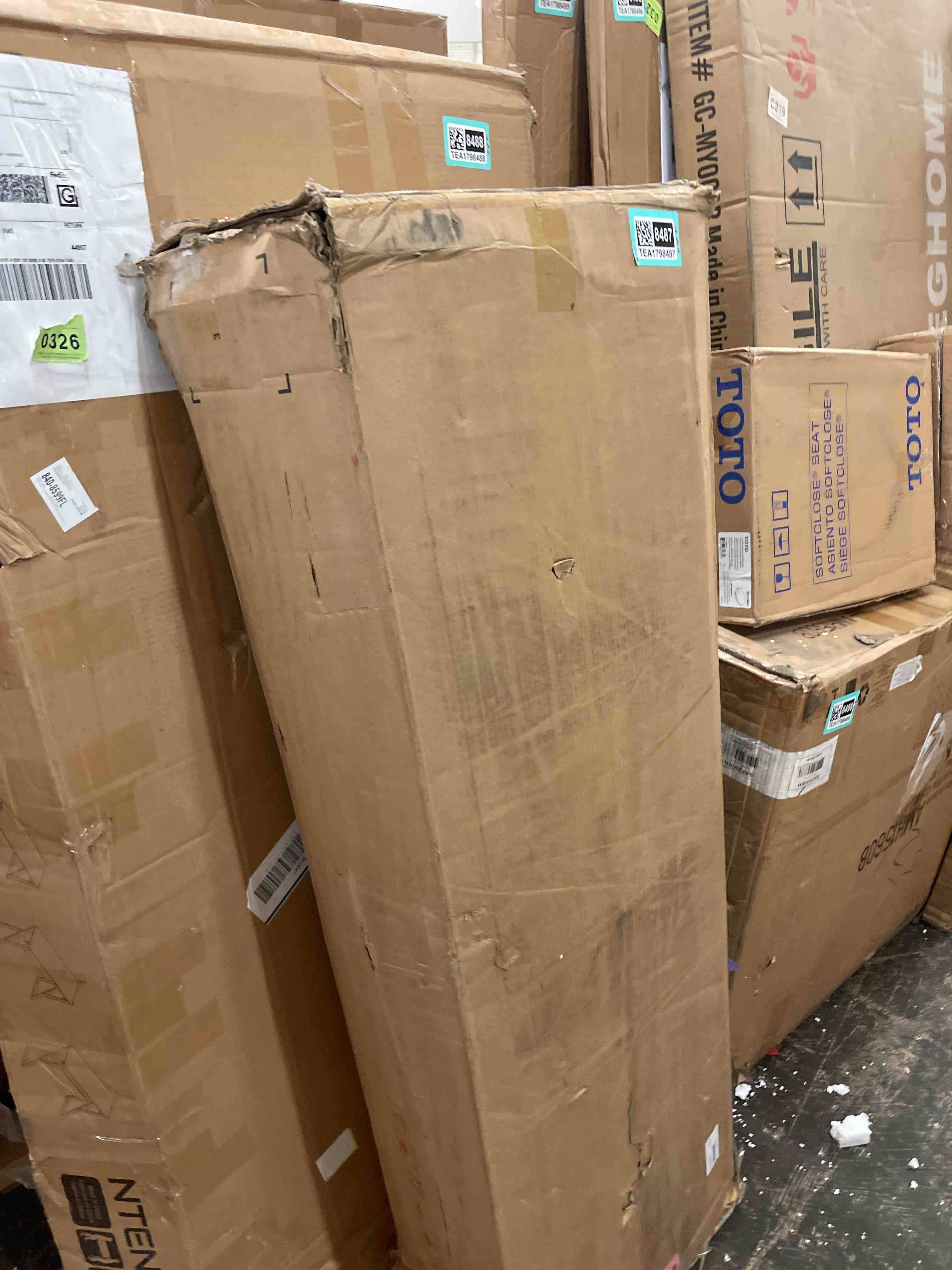 https://s3.amazonaws.com/lotting-images-prod/phillipi/TEA1798487_1759162058715.jpeg