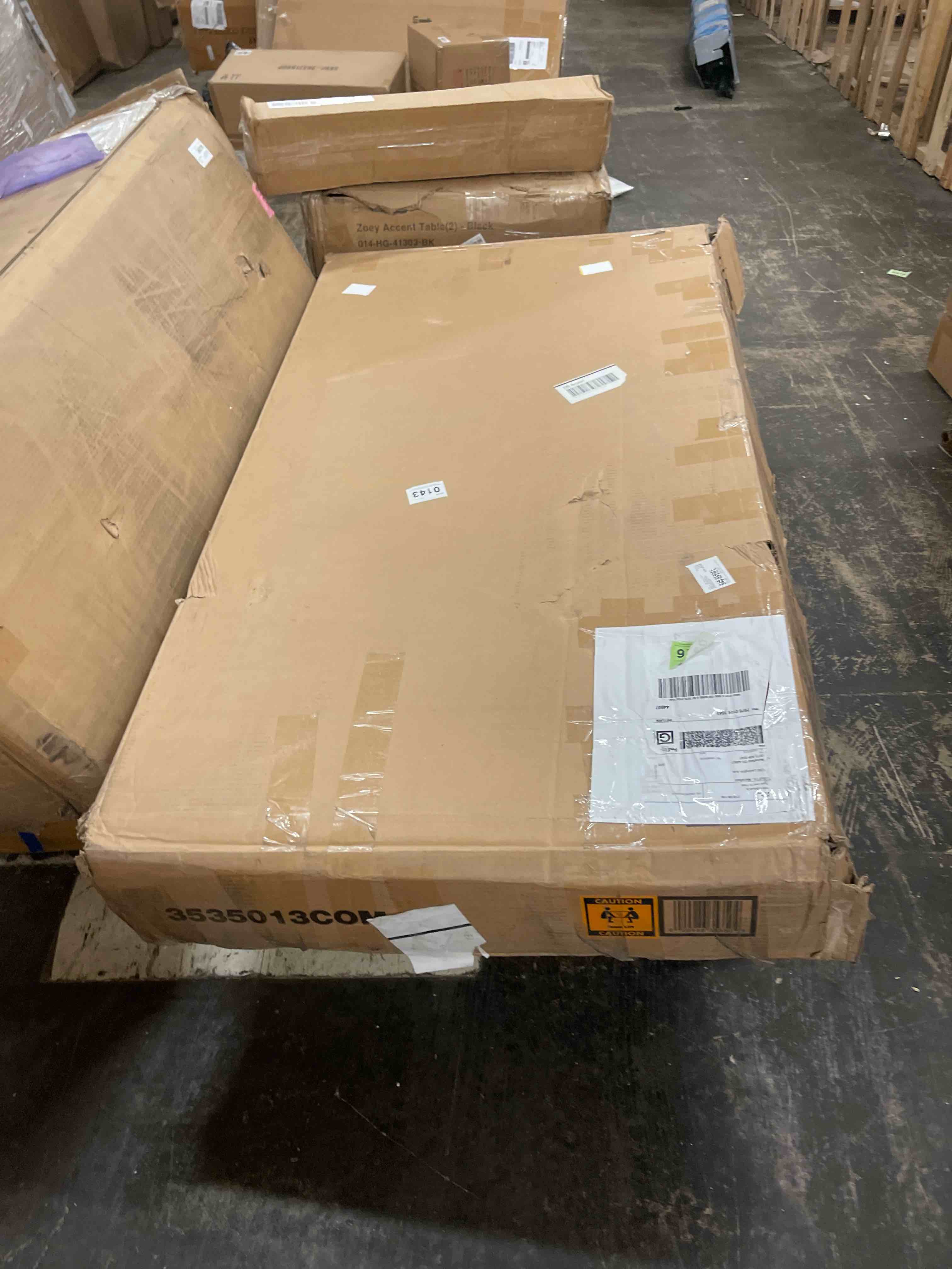 https://s3.amazonaws.com/lotting-images-prod/phillipi/TEA1798488_1759161383351.jpeg