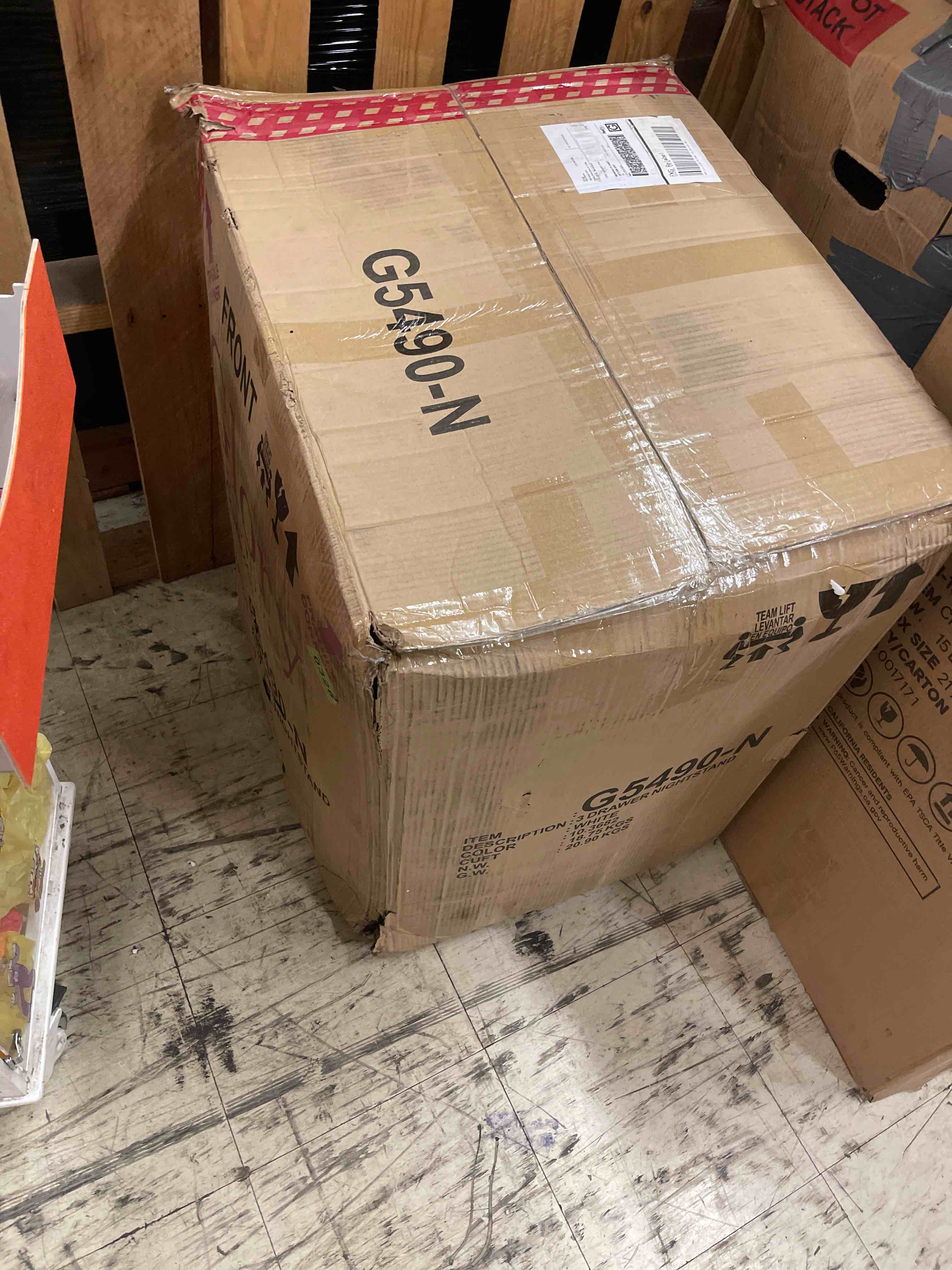 https://s3.amazonaws.com/lotting-images-prod/phillipi/TEA1798509_1759347321774.jpeg