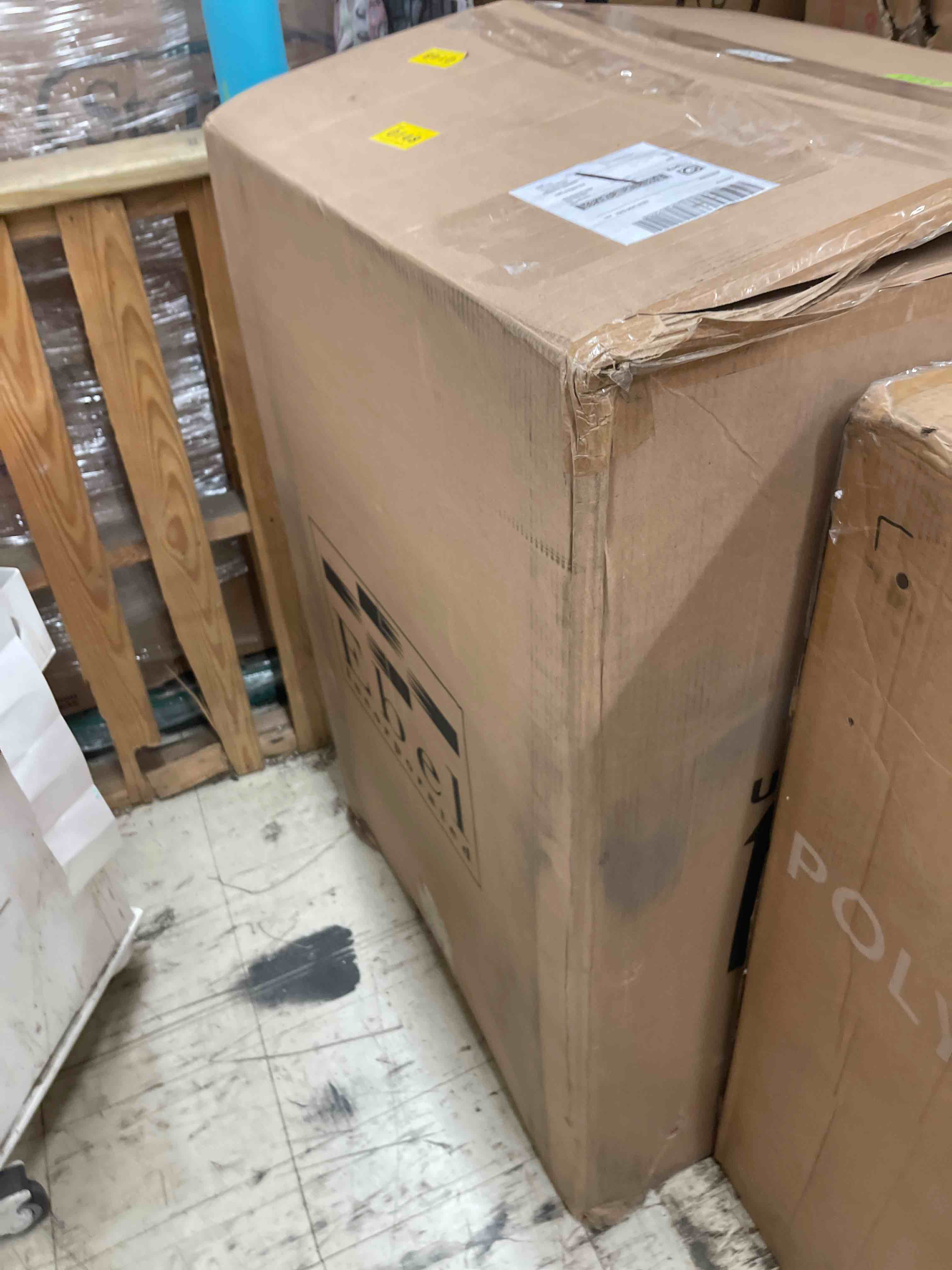 https://s3.amazonaws.com/lotting-images-prod/phillipi/TEA1798537_1759338825730.jpeg