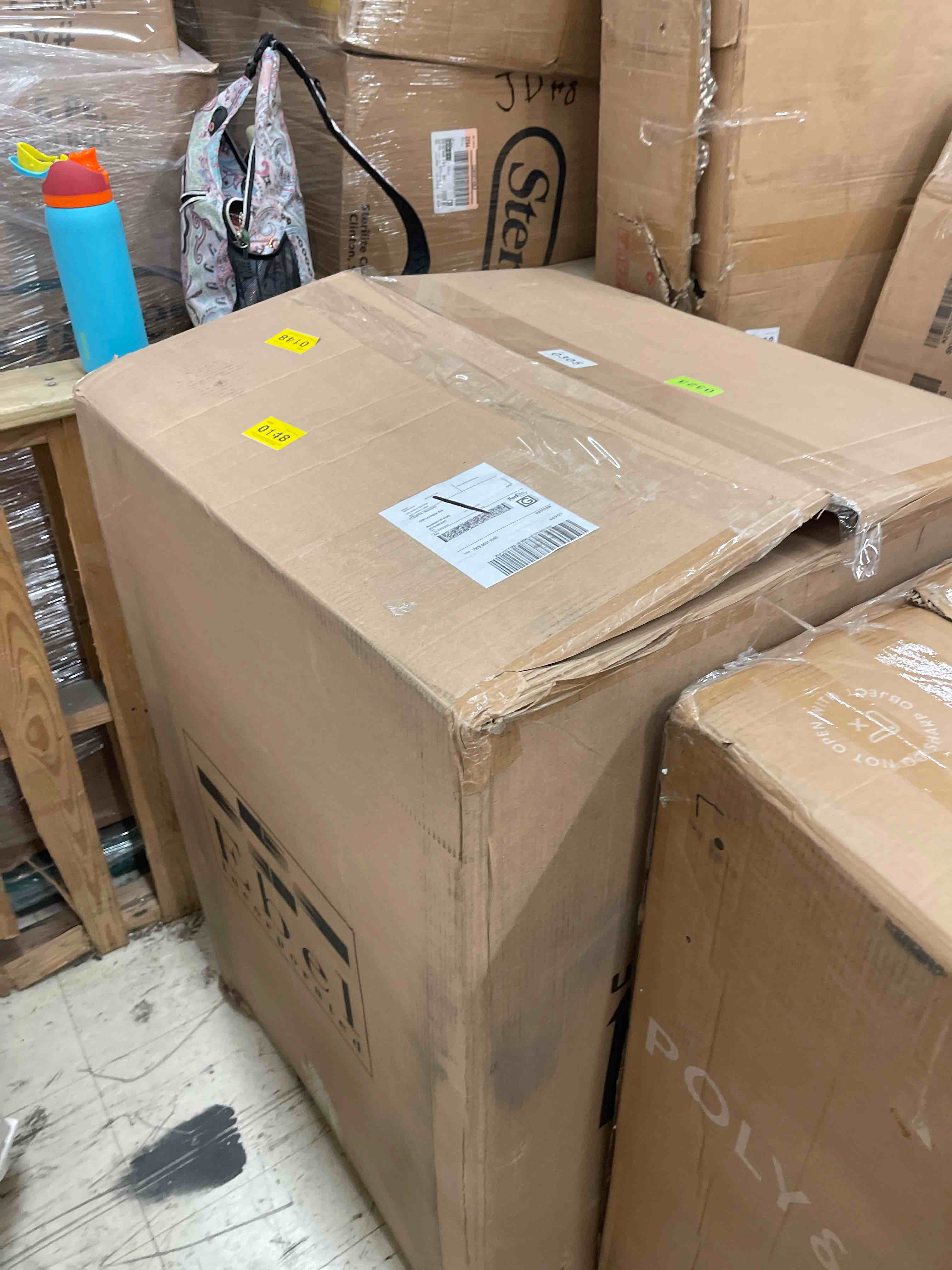 https://s3.amazonaws.com/lotting-images-prod/phillipi/TEA1798537_1759338827545.jpeg