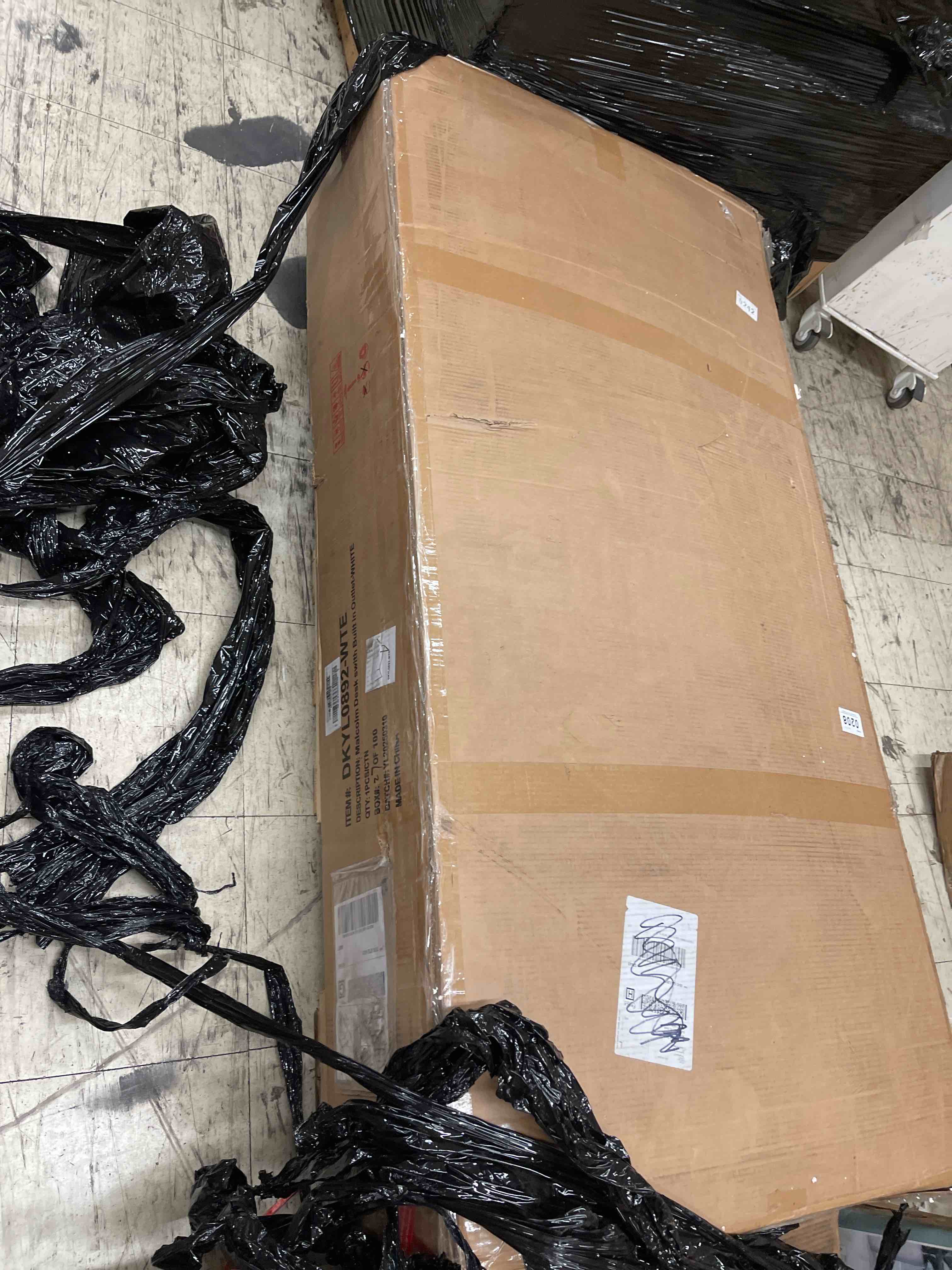 https://s3.amazonaws.com/lotting-images-prod/phillipi/TEA1798545_1759336155860.jpeg