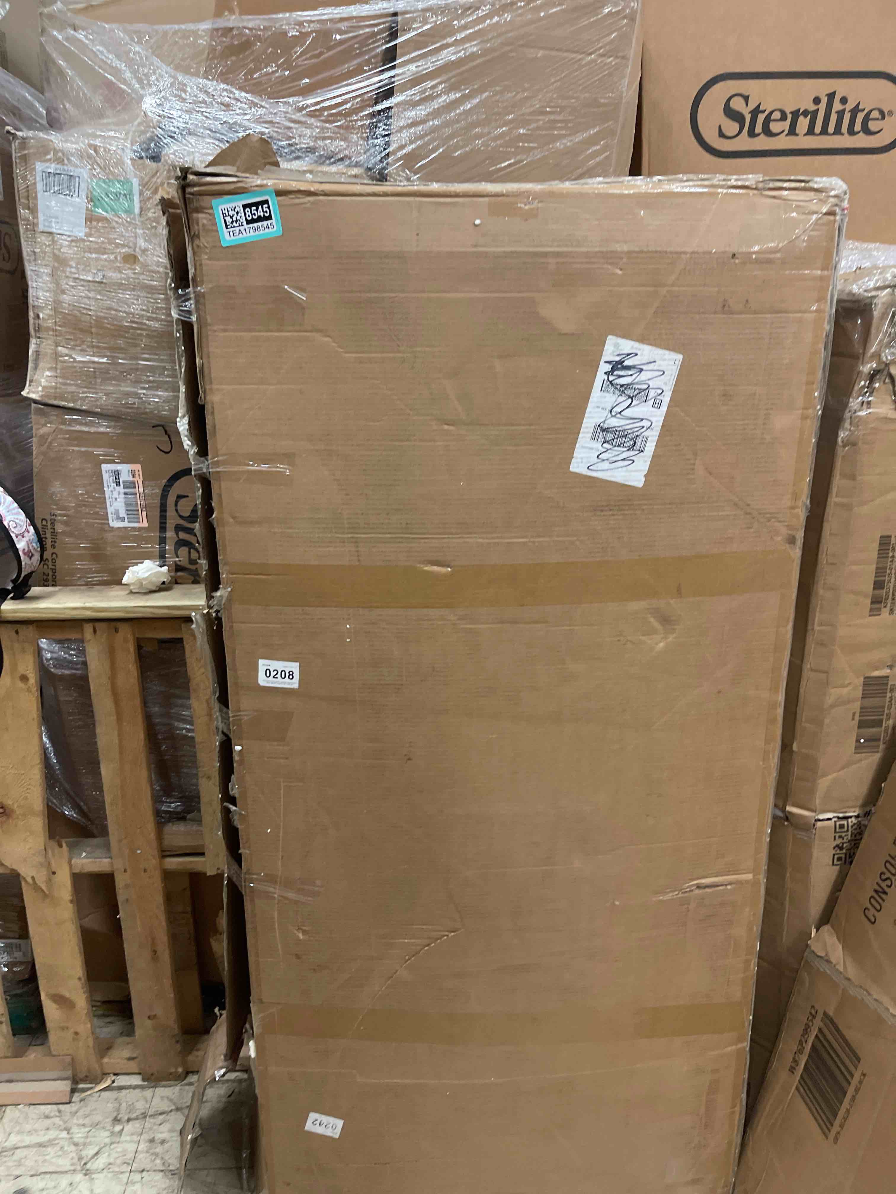 https://s3.amazonaws.com/lotting-images-prod/phillipi/TEA1798545_1759336384125.jpeg