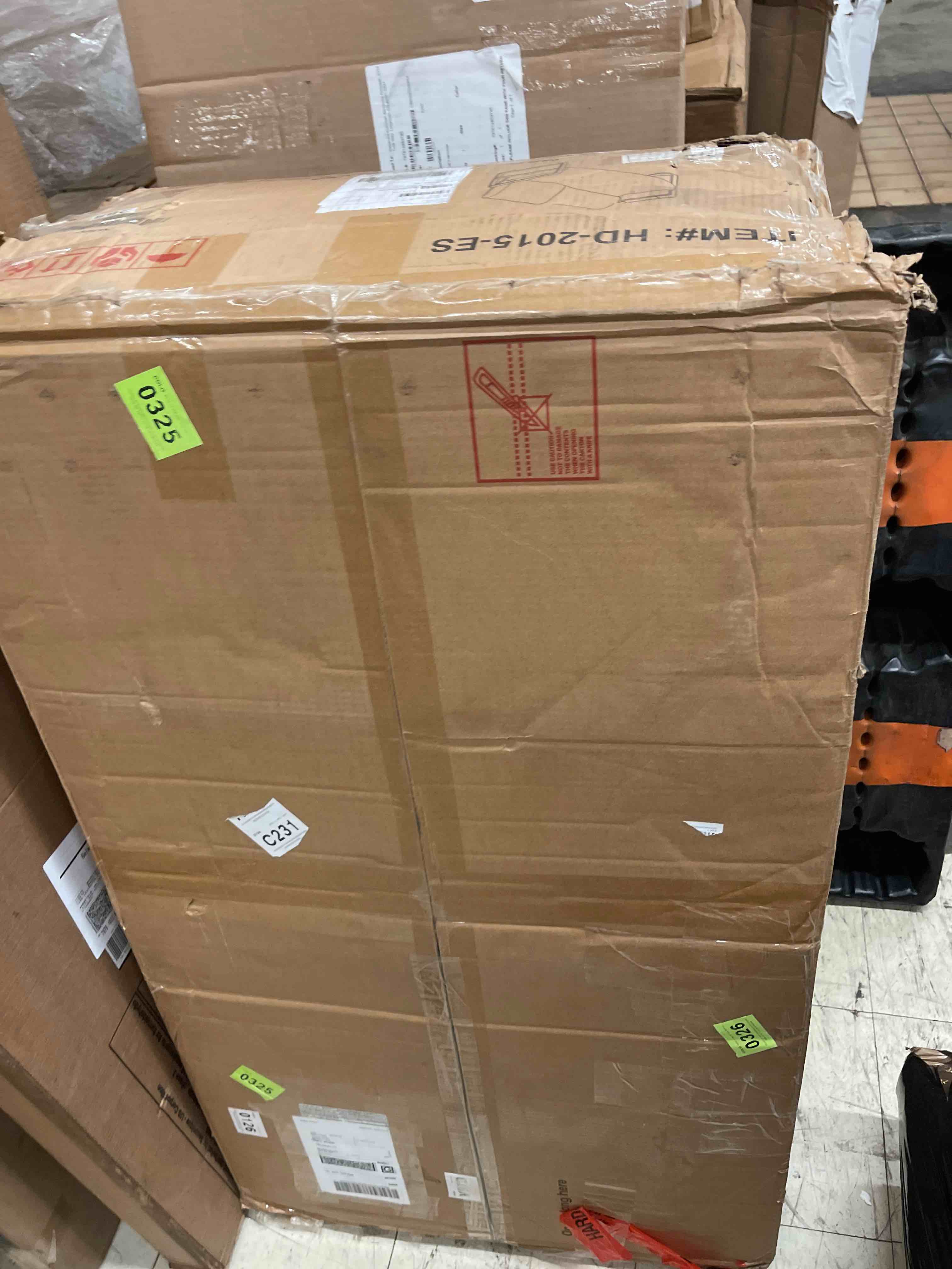 https://s3.amazonaws.com/lotting-images-prod/phillipi/TEA1798554_1759331784010.jpeg