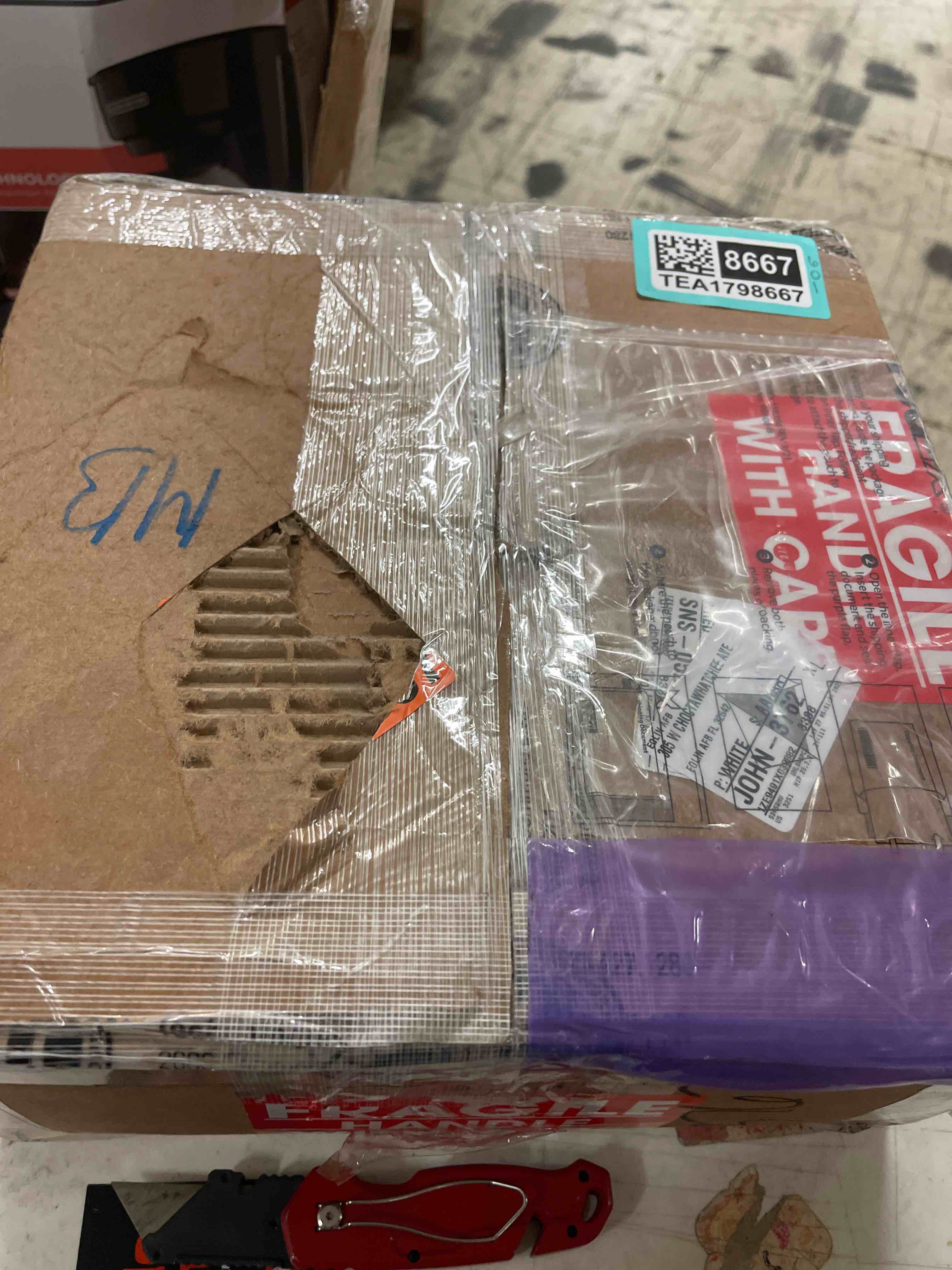 https://s3.amazonaws.com/lotting-images-prod/phillipi/TEA1798667_1760630867791.jpeg