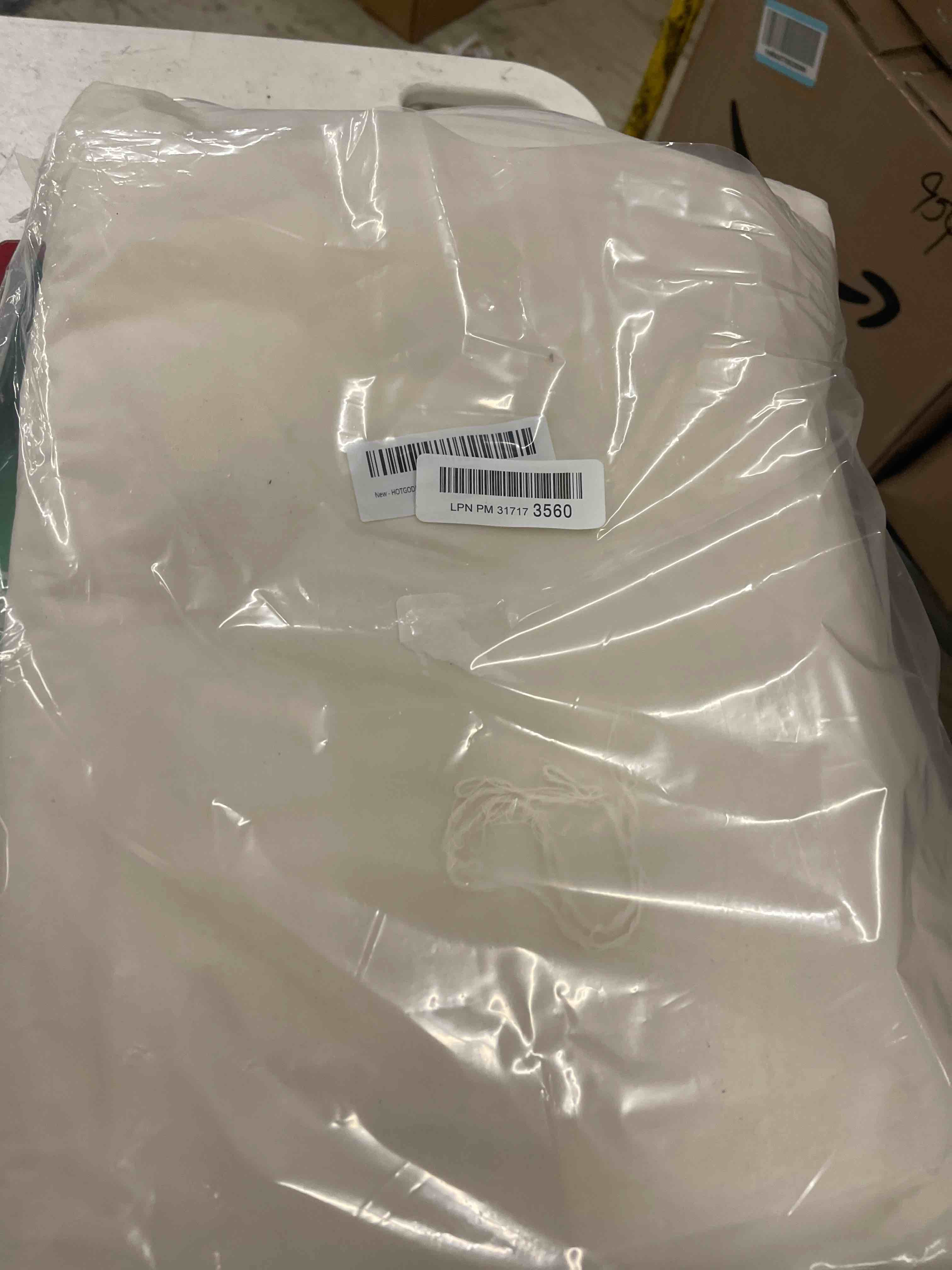 Condition photo showing New/Like New for HOTGODEN Light Weight 100% Cotton Muslin Fabric: 63 inch x 2,5,10 Yards Unbleached Muslin Linen Fabric Material for Sewing Material Apparel Cloth 10 YARDS Natural